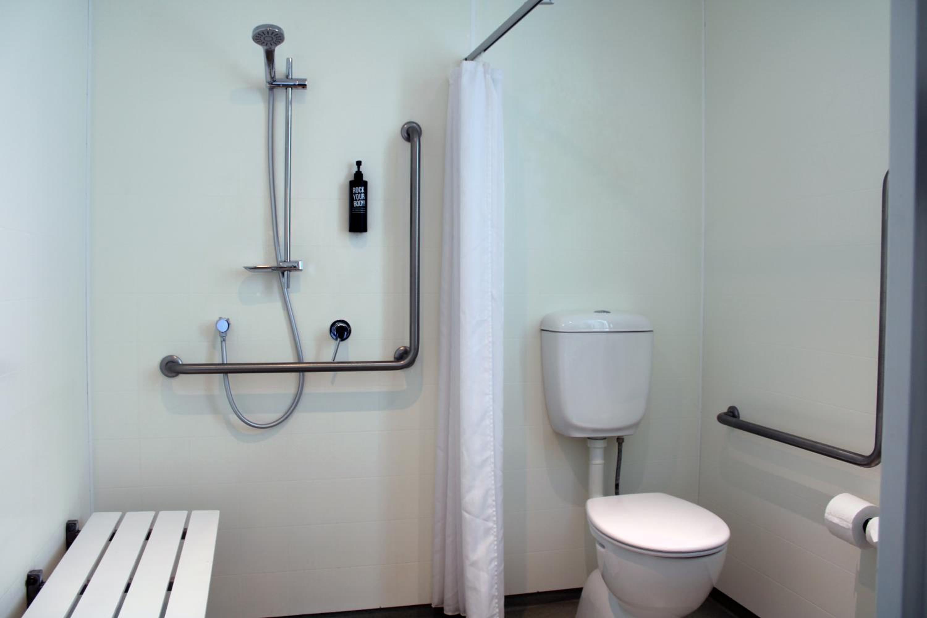 Standard Room with 2 Single Beds
