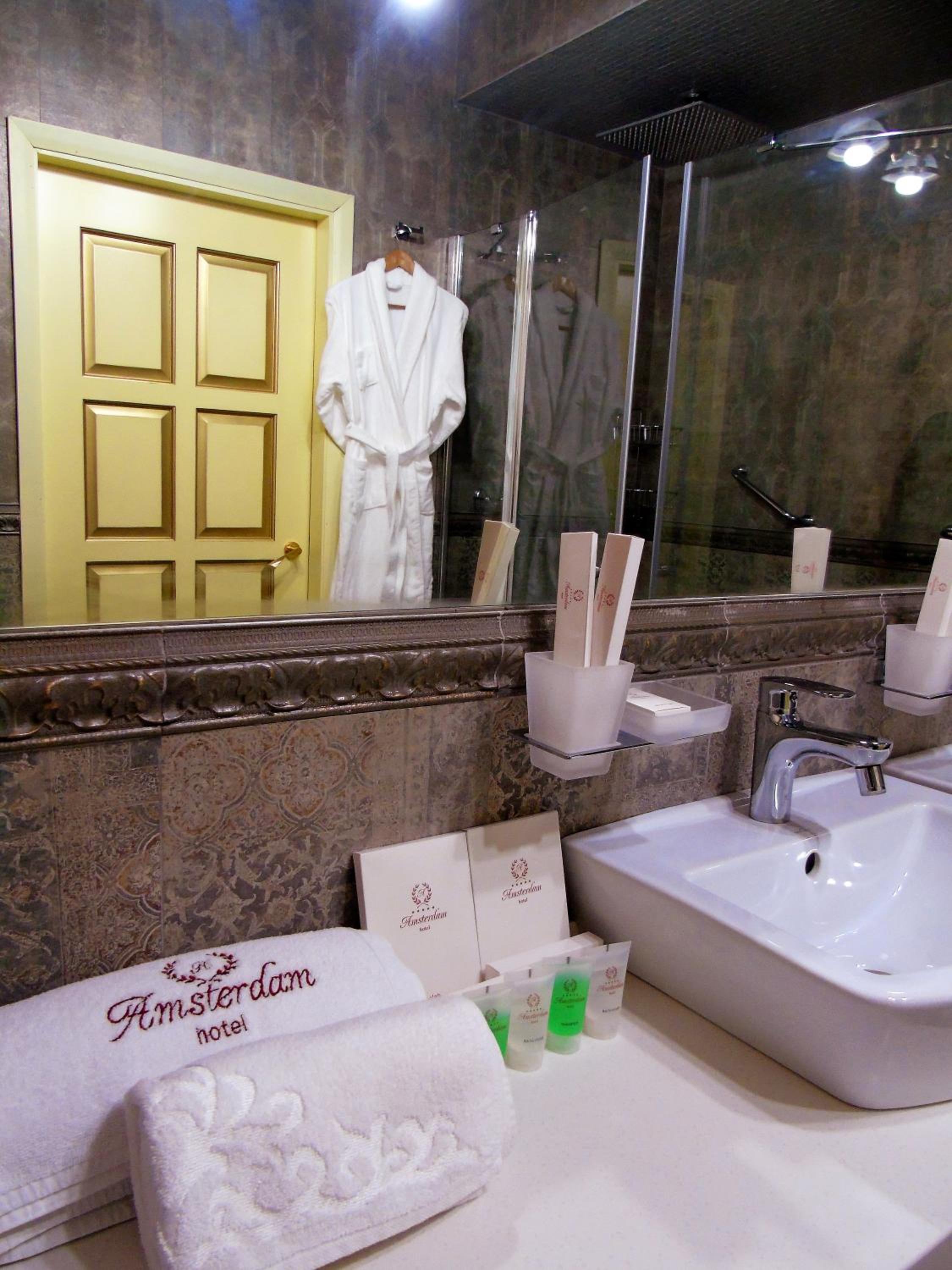 Presidential Suite photo 2