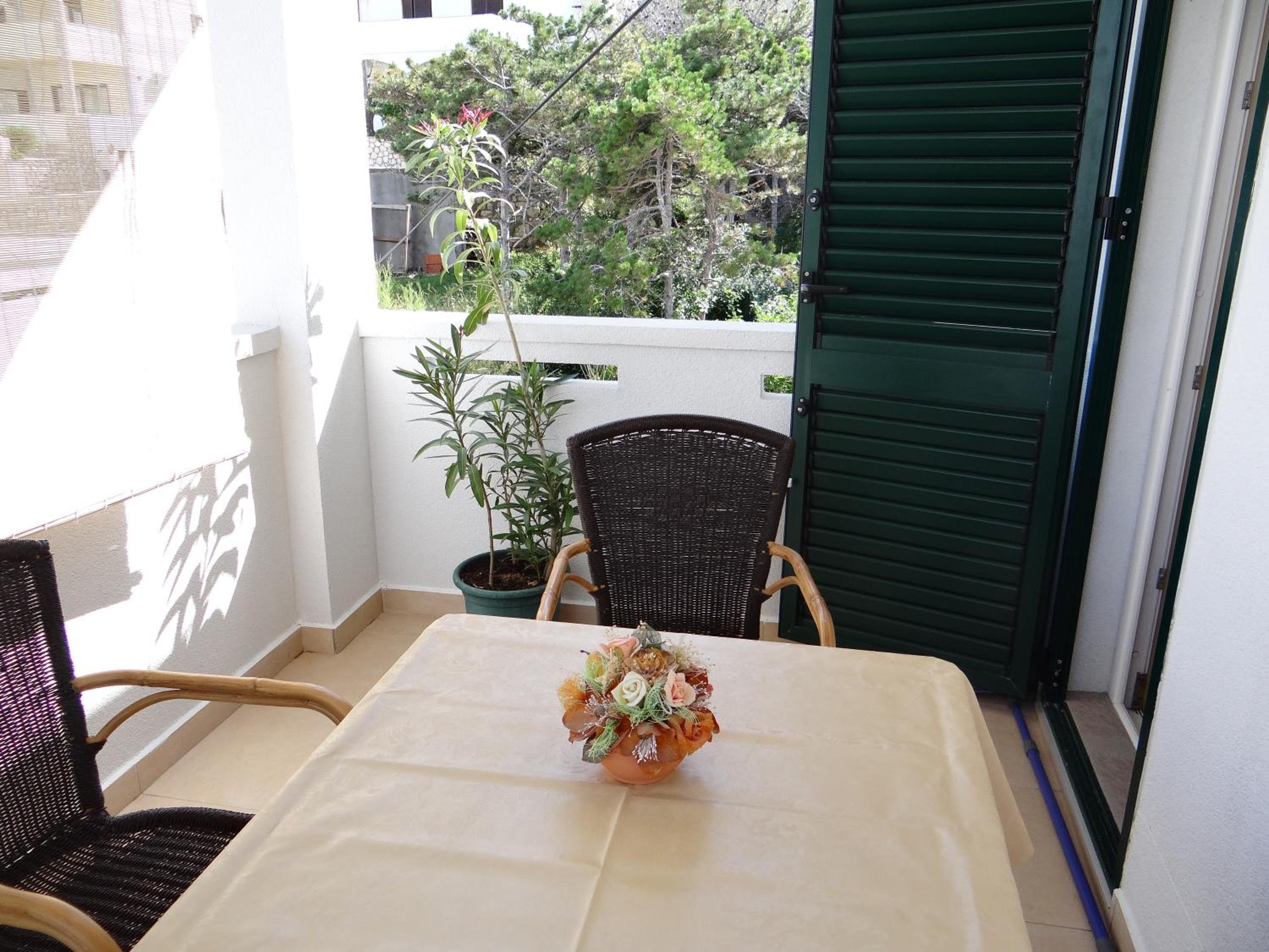 Apartment with Sea View - Photo 11