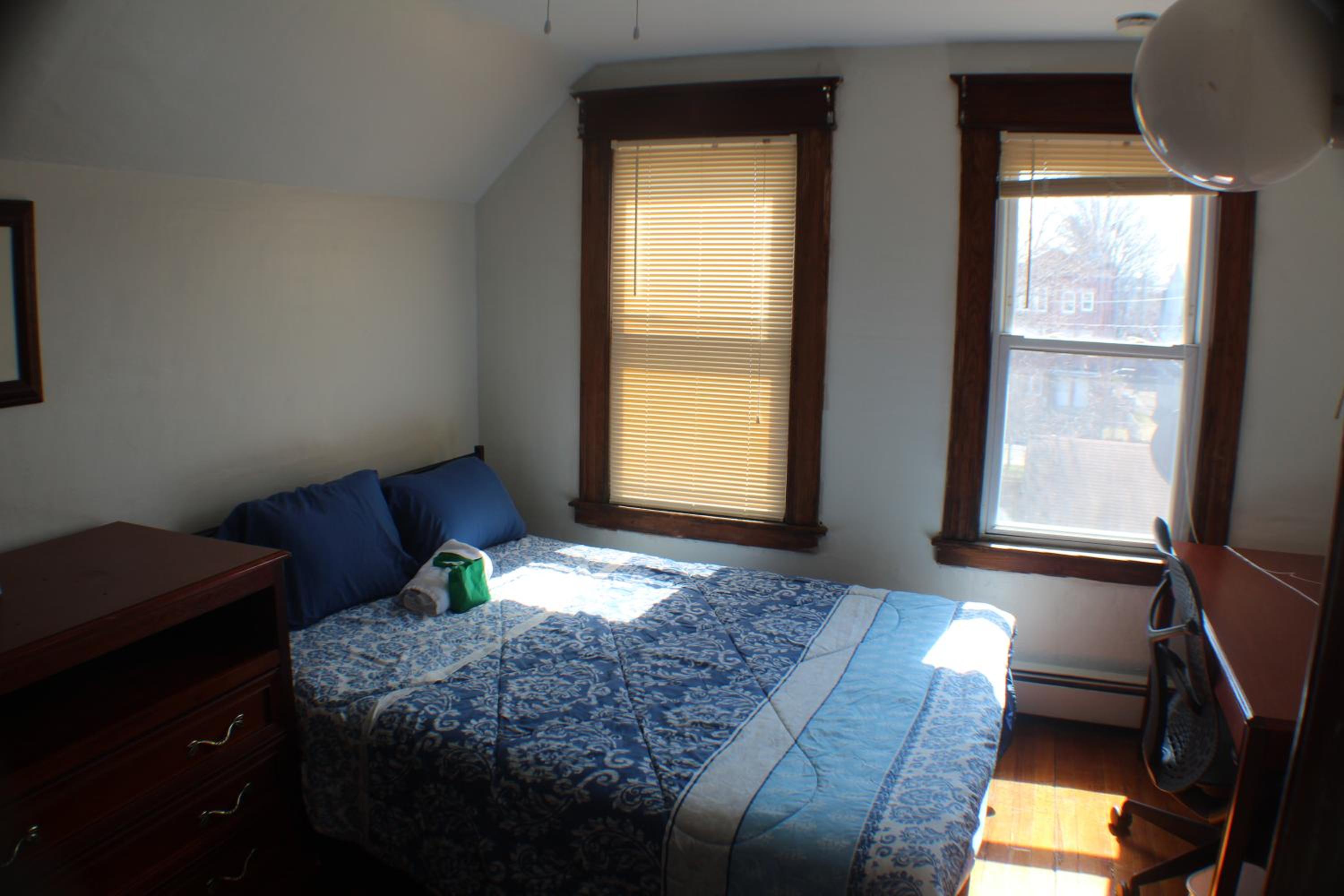 Budget Double Room photo 2