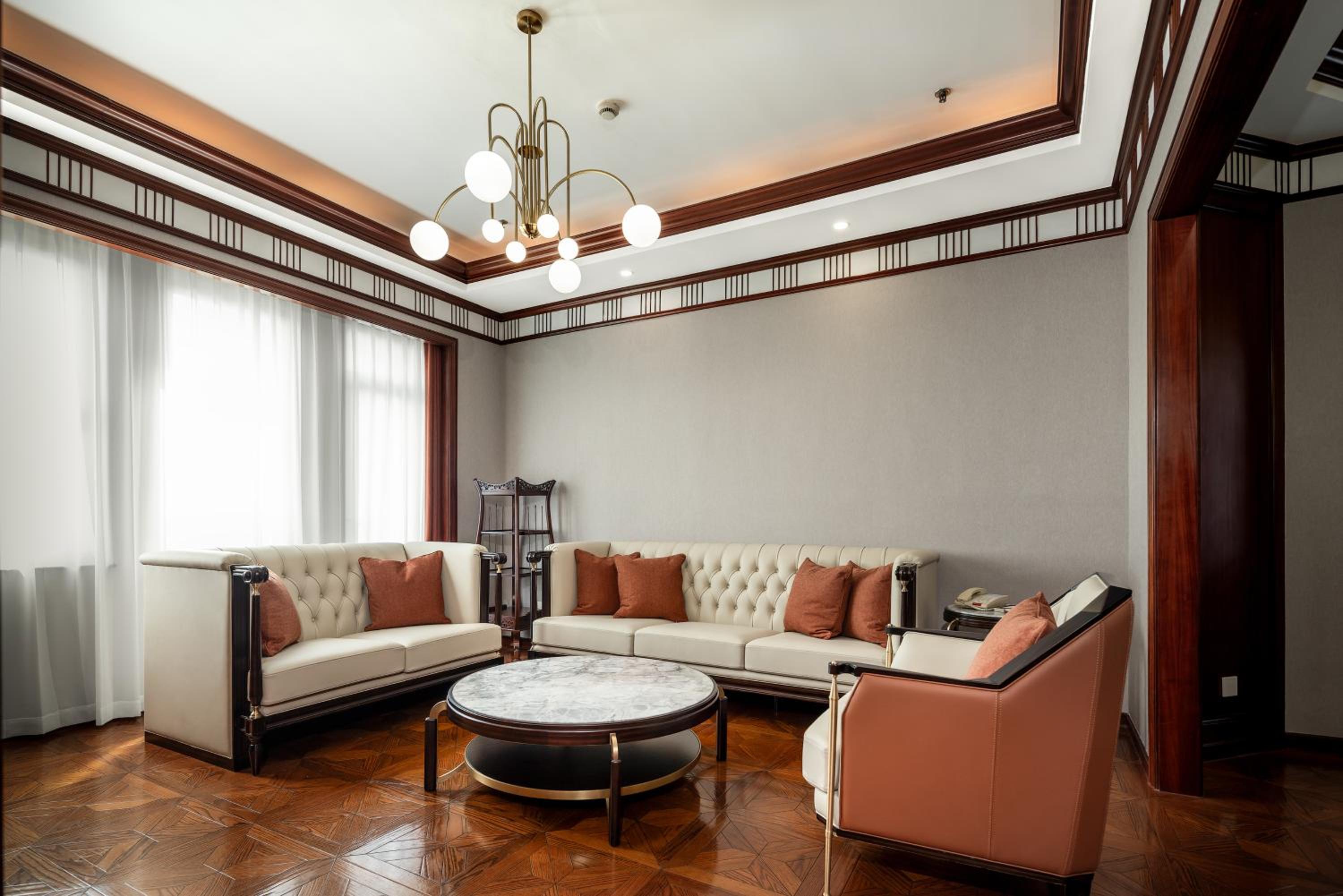 Premier Suite