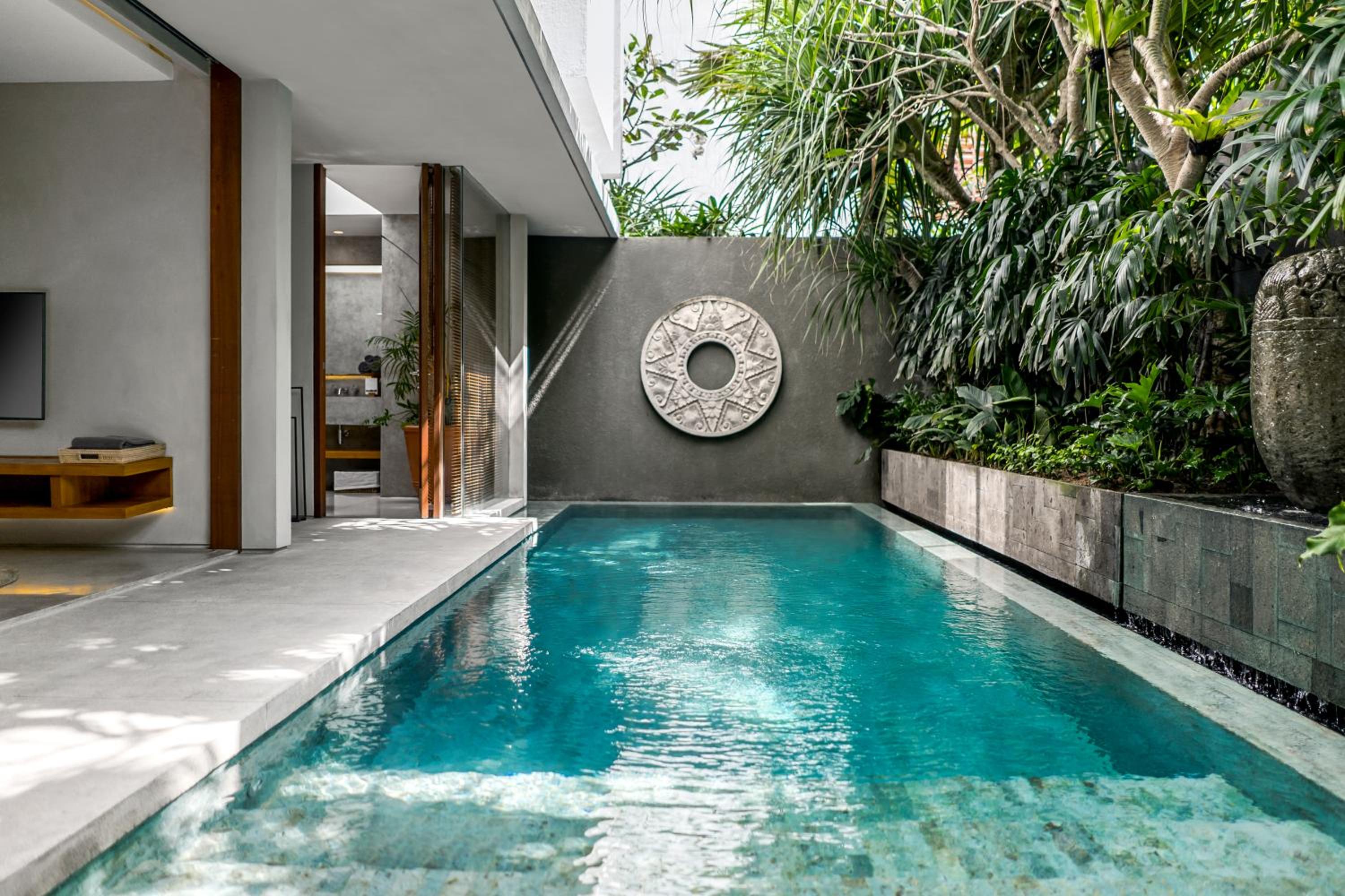 One Bedroom Pool Villa with Free Spa