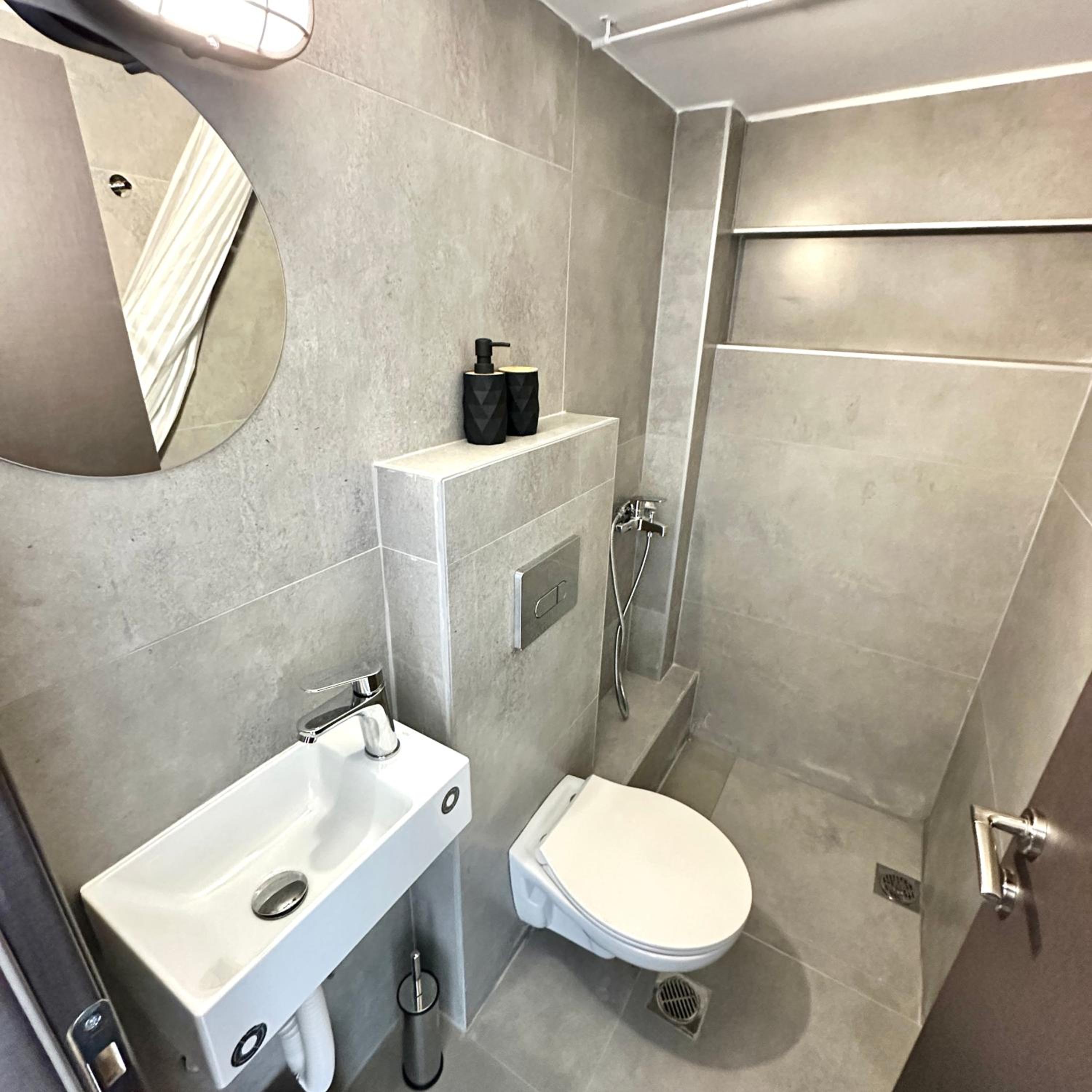 Three-Bedroom Suite photo 3
