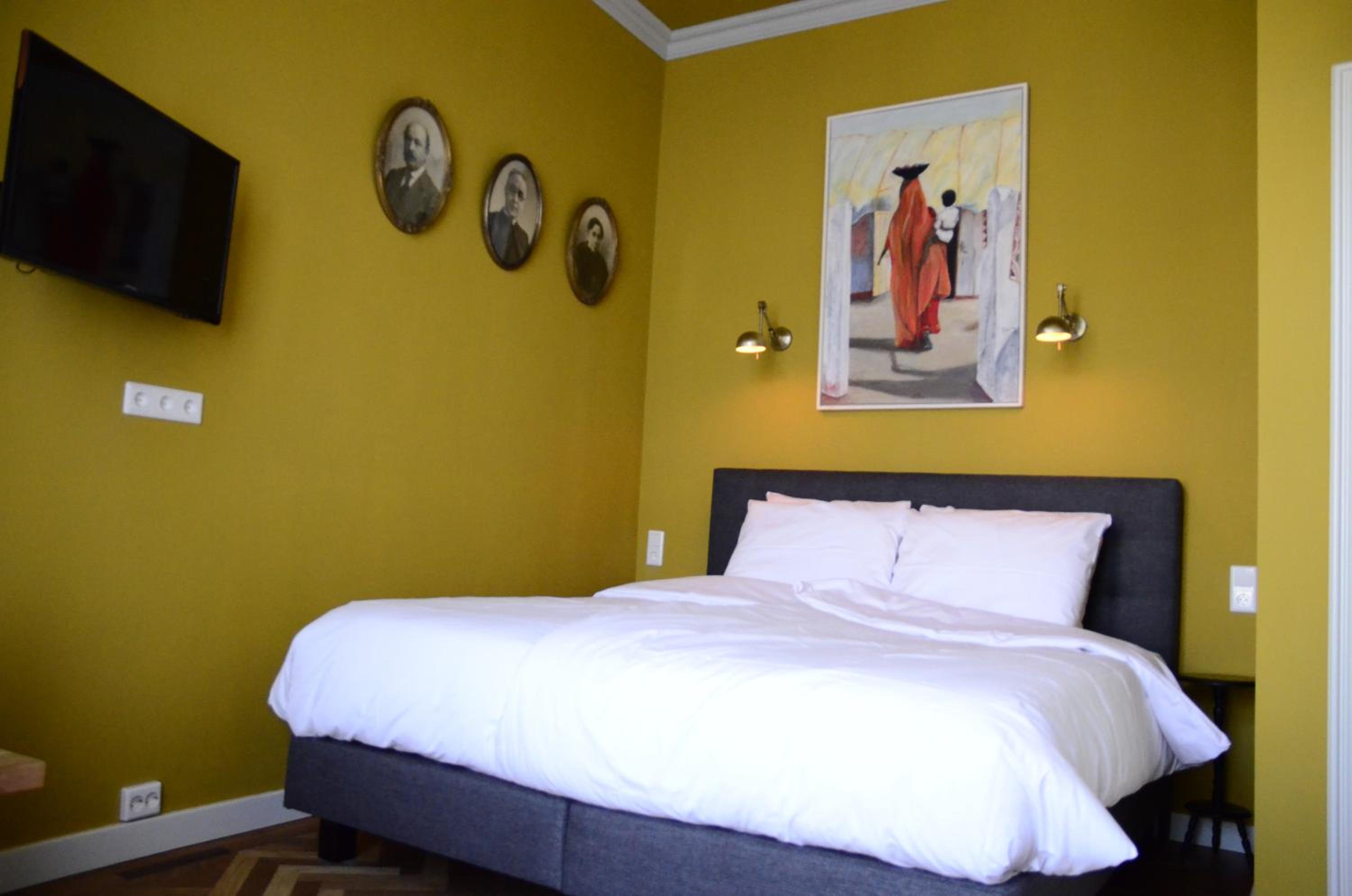 Double Room - Photo 3