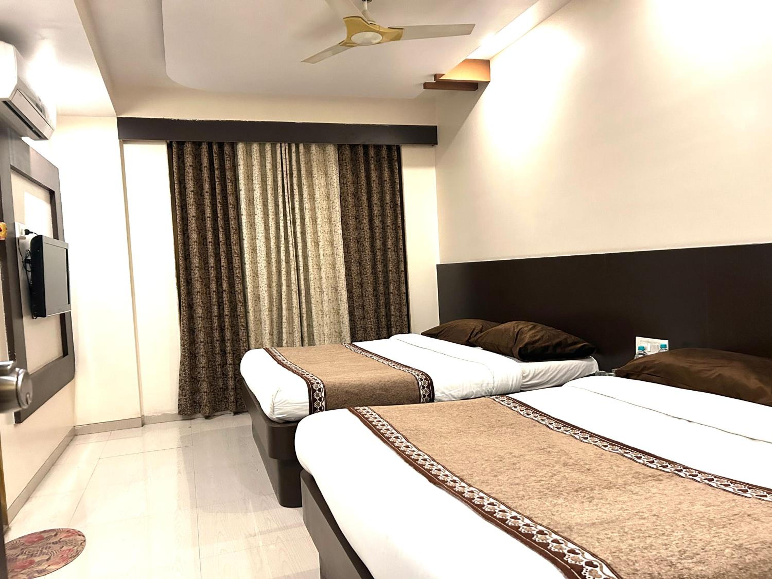 Economy Quadruple Room photo 1