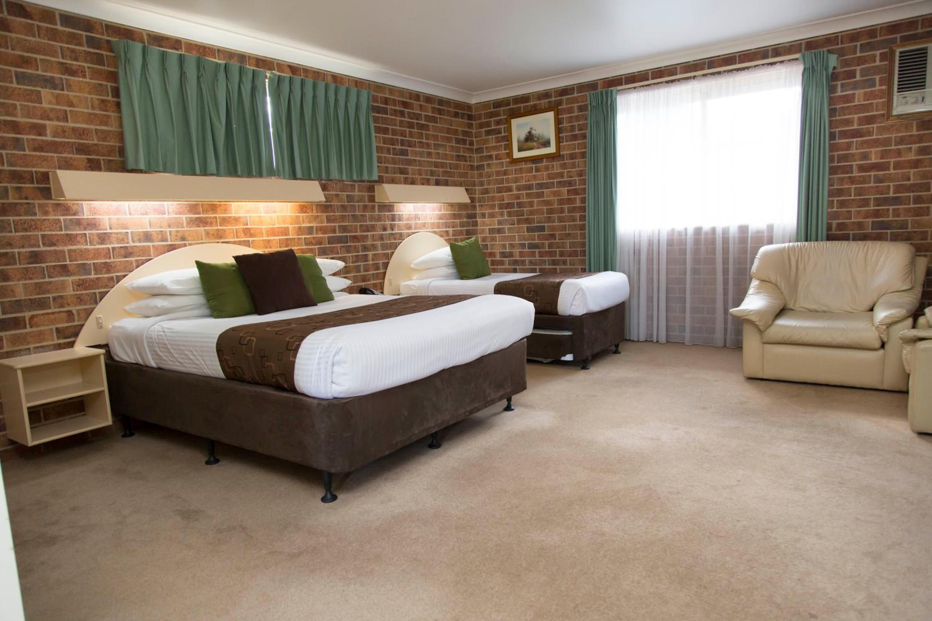 Deluxe Queen Room photo 1