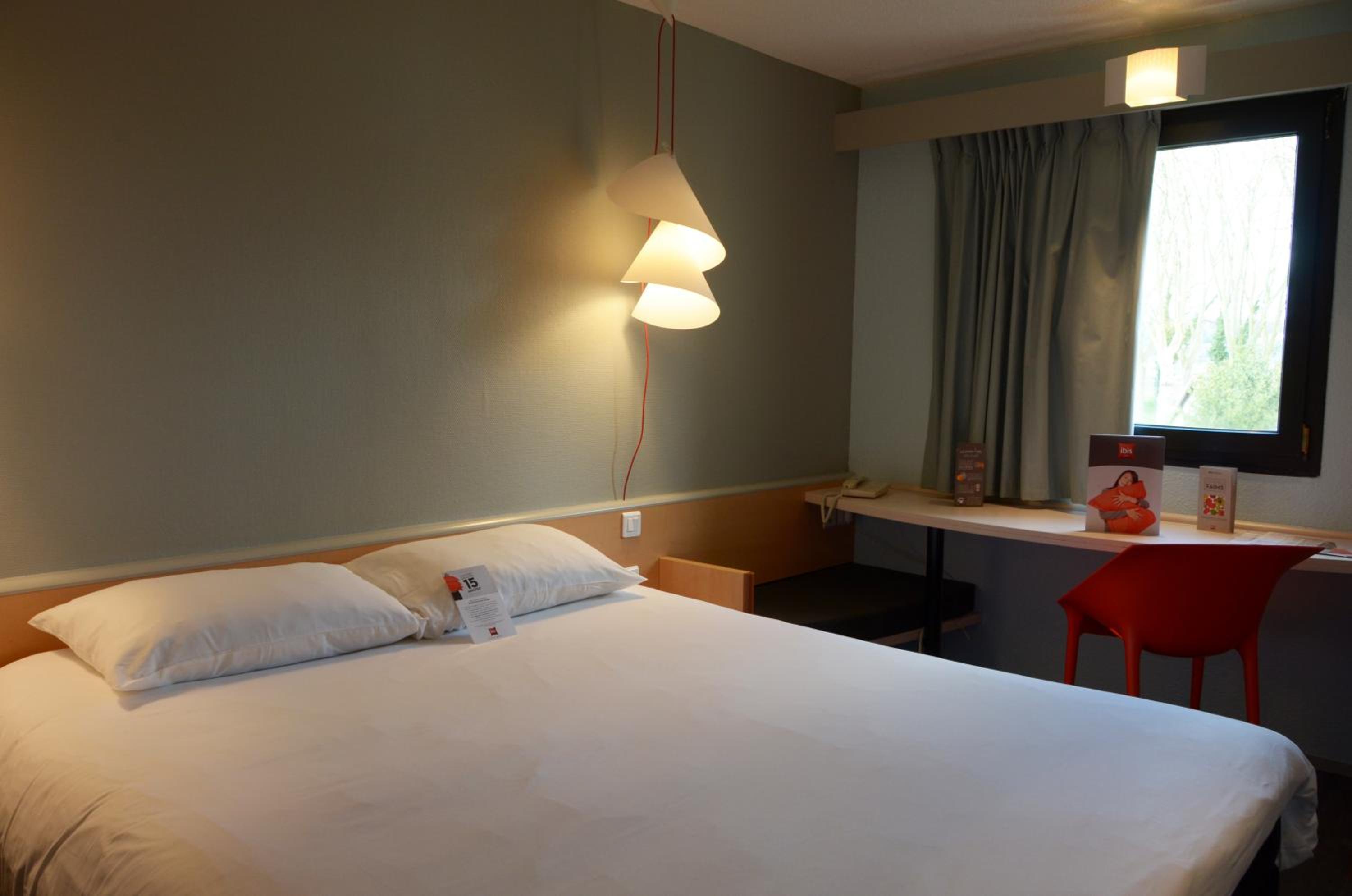 Standard Double Room - Photo 5