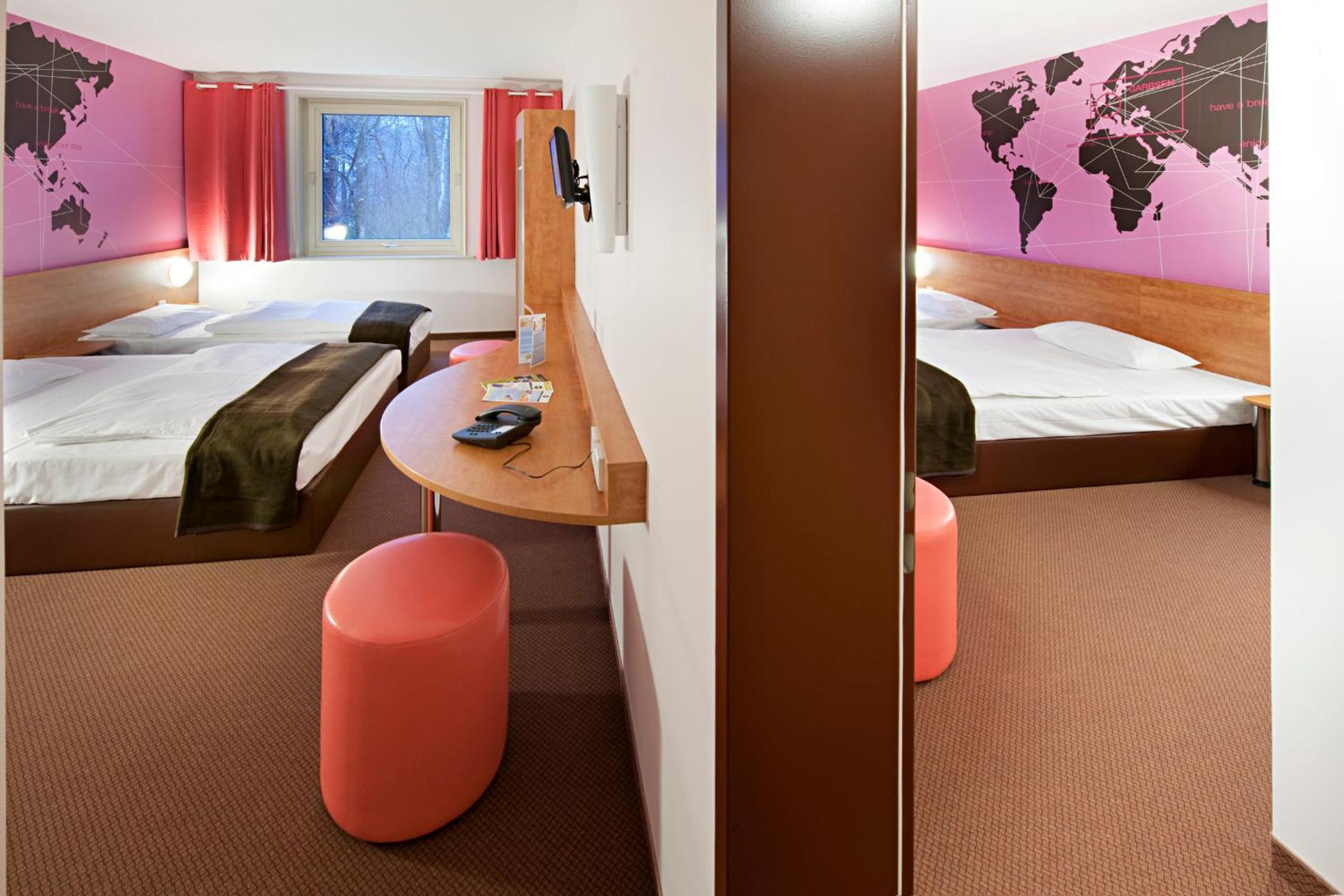 Triple Room - Photo 1