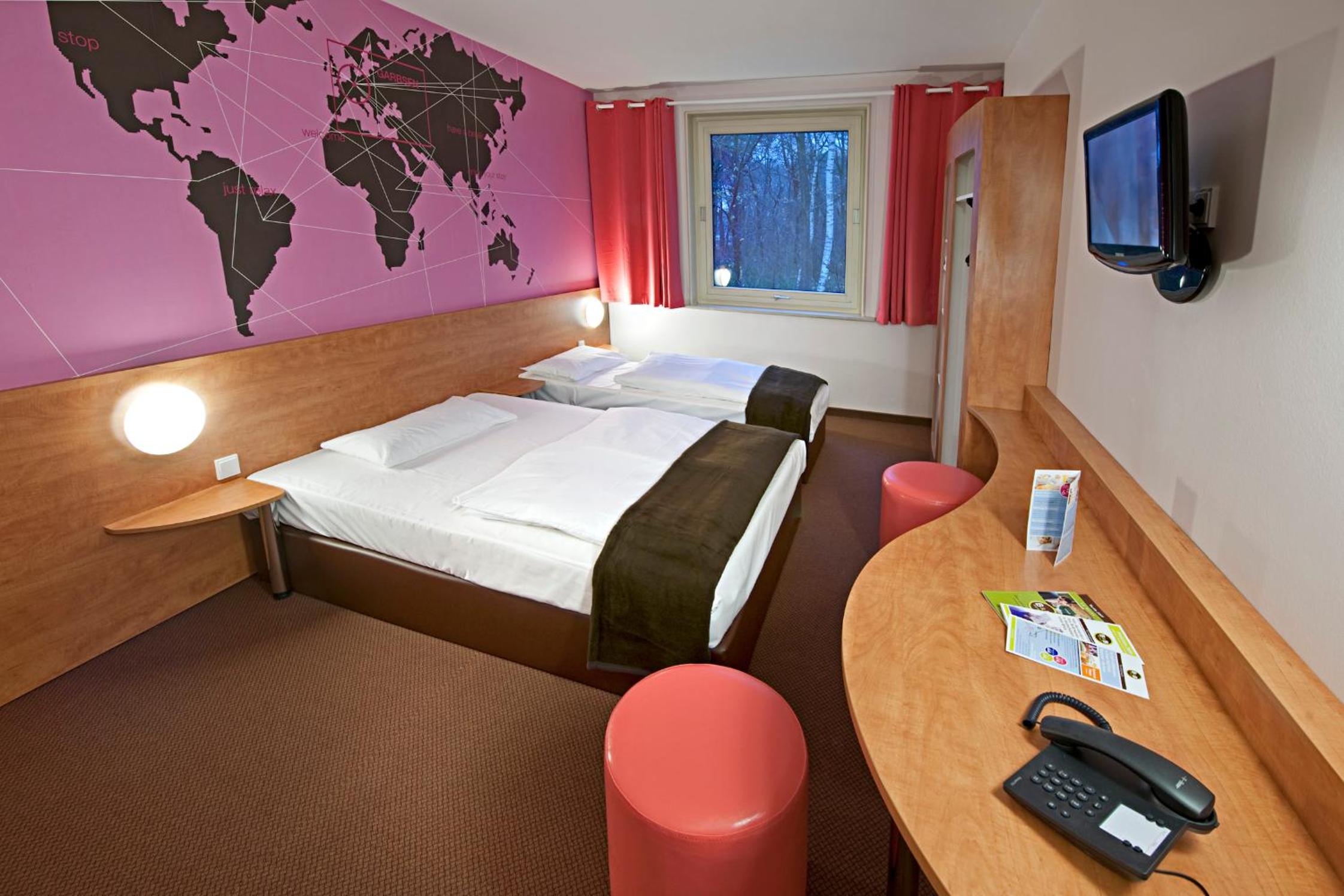 Triple Room - Photo 6