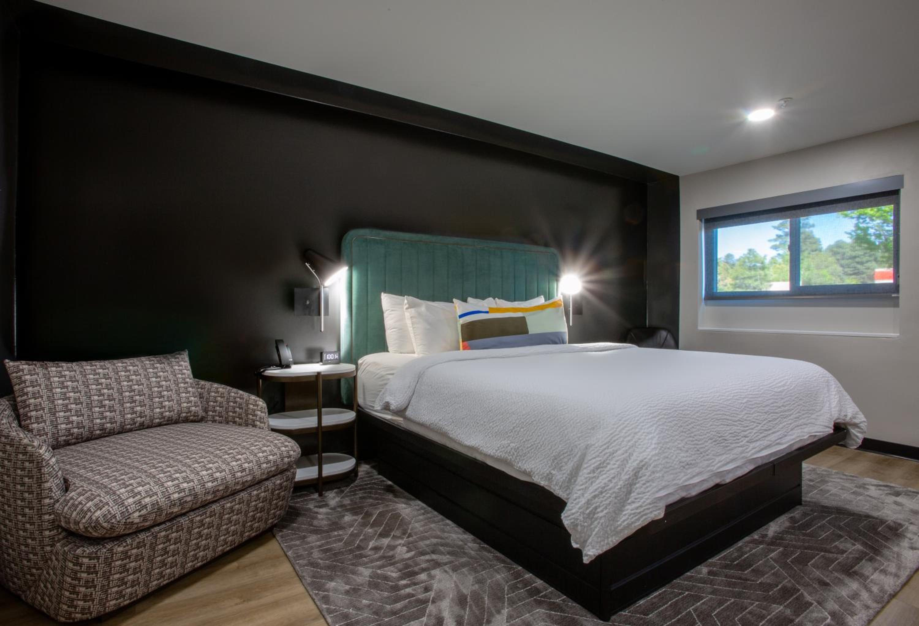 King Suite with Bath and Shower - Photo 18