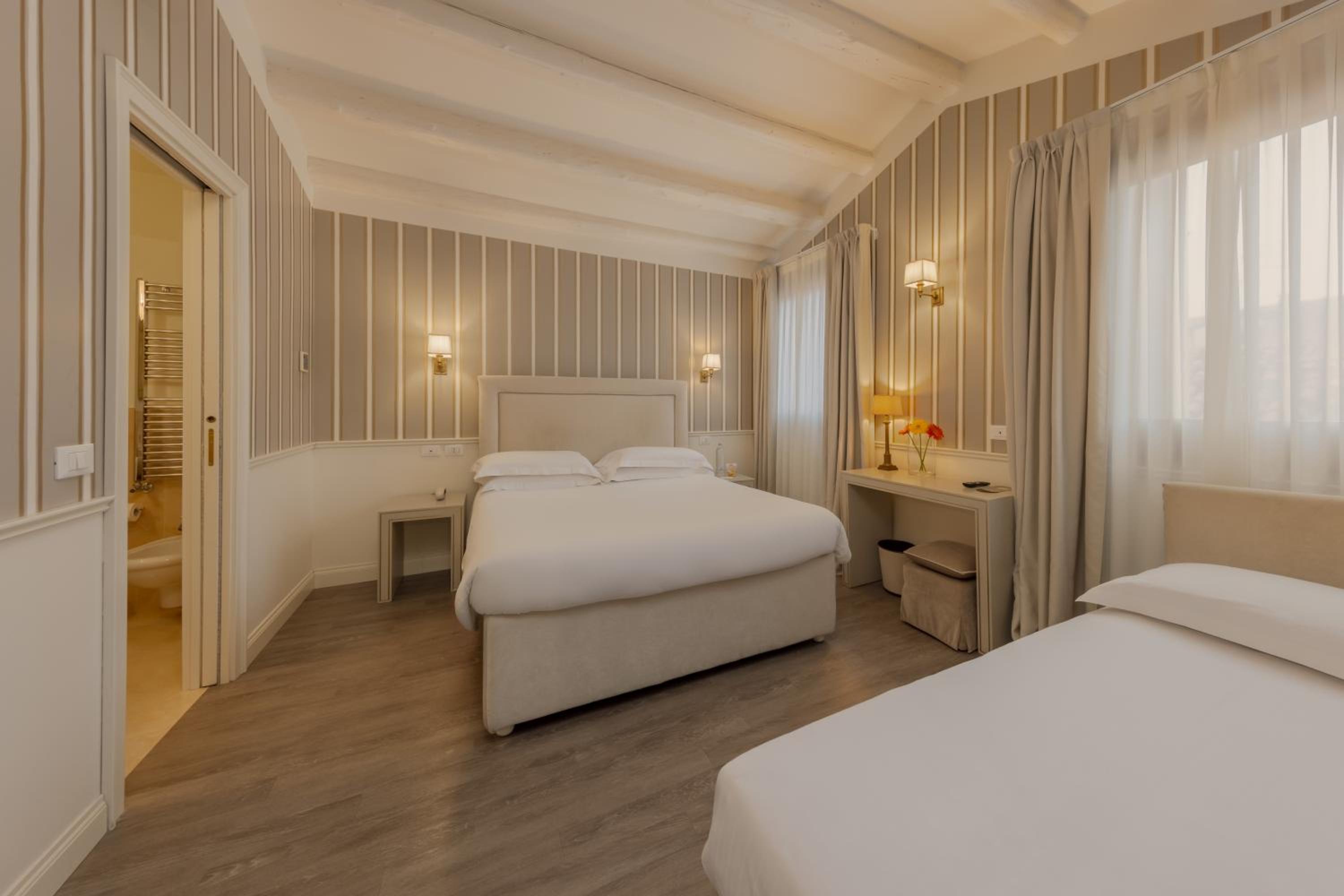 Dreibettzimmer
