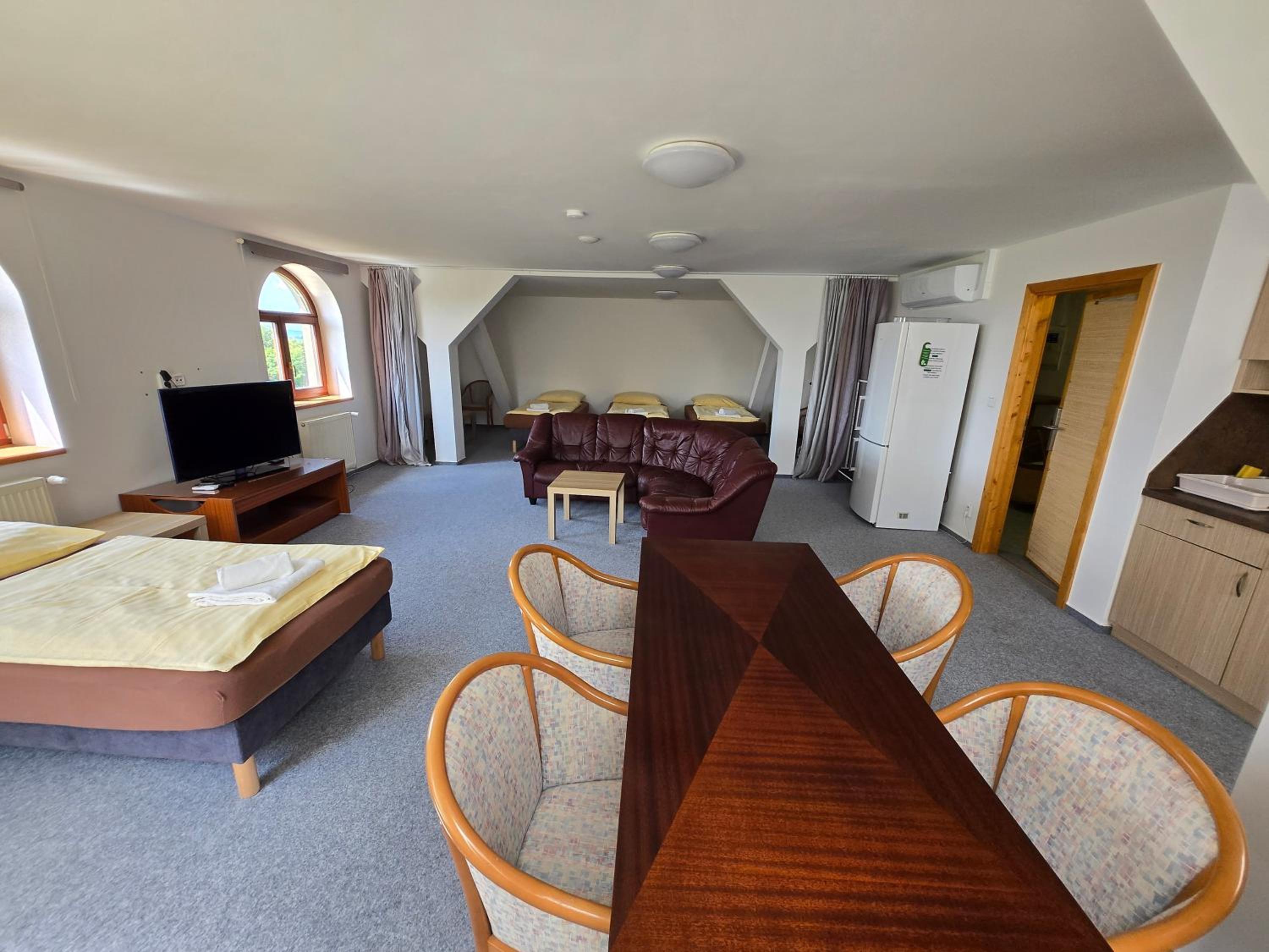 One-Bedroom Apartment with Garden View photo 1