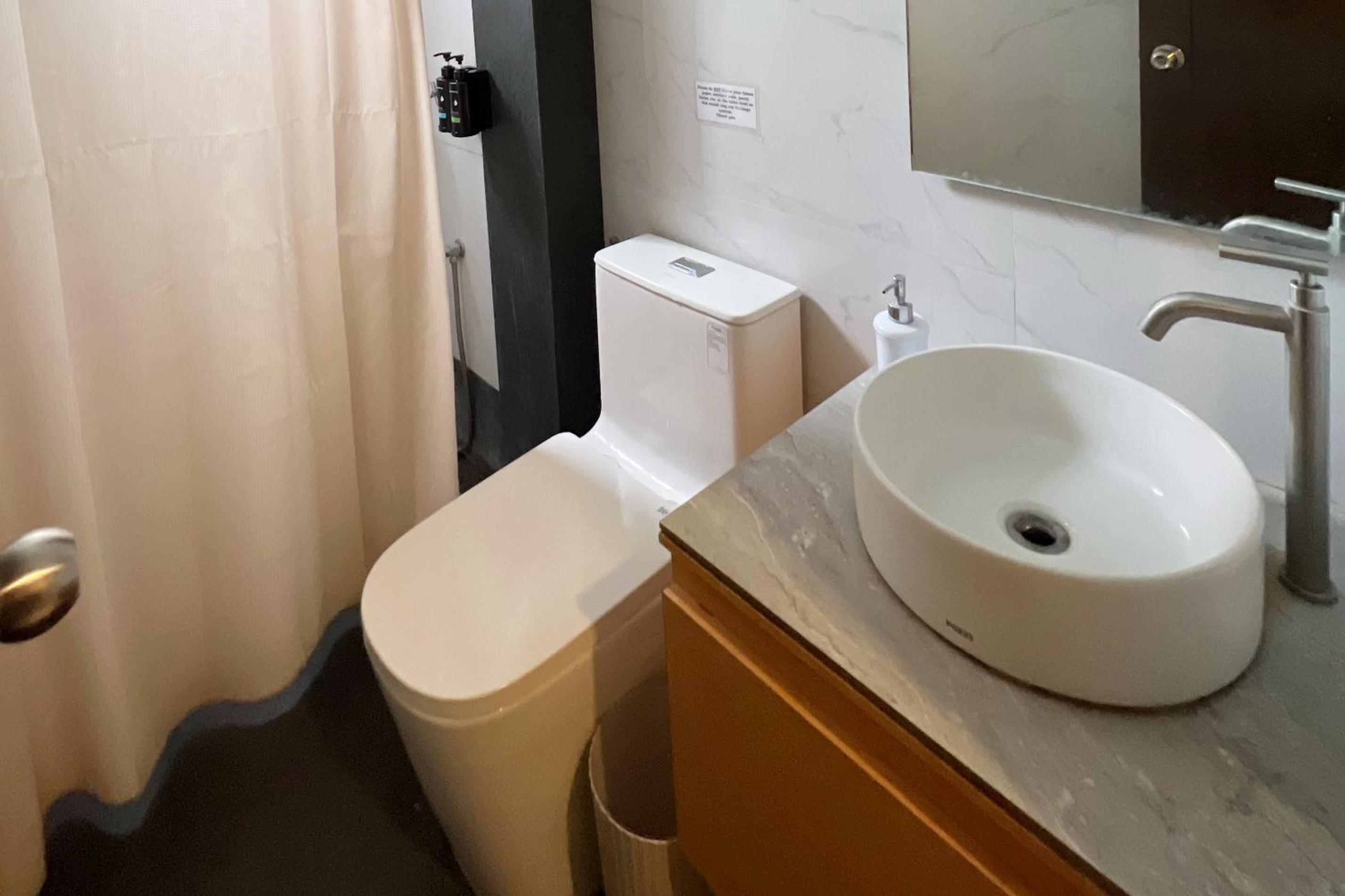Double or Twin Room with Balcony photo 3