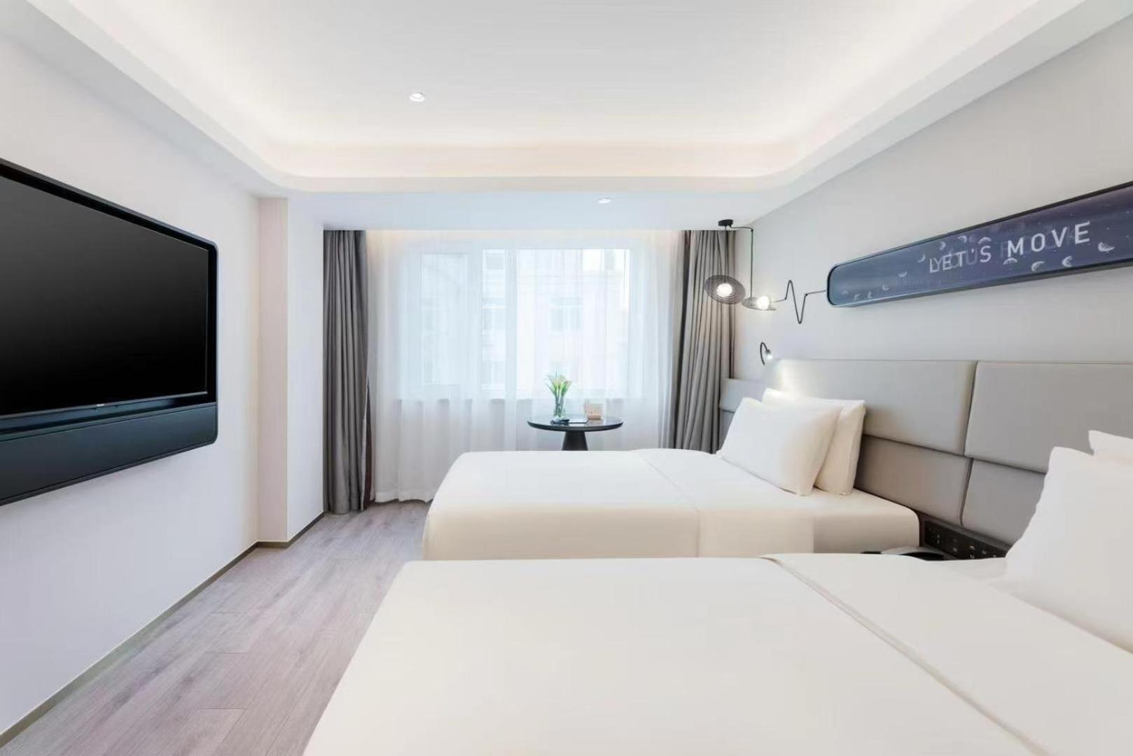 Standard Twin Room photo 2