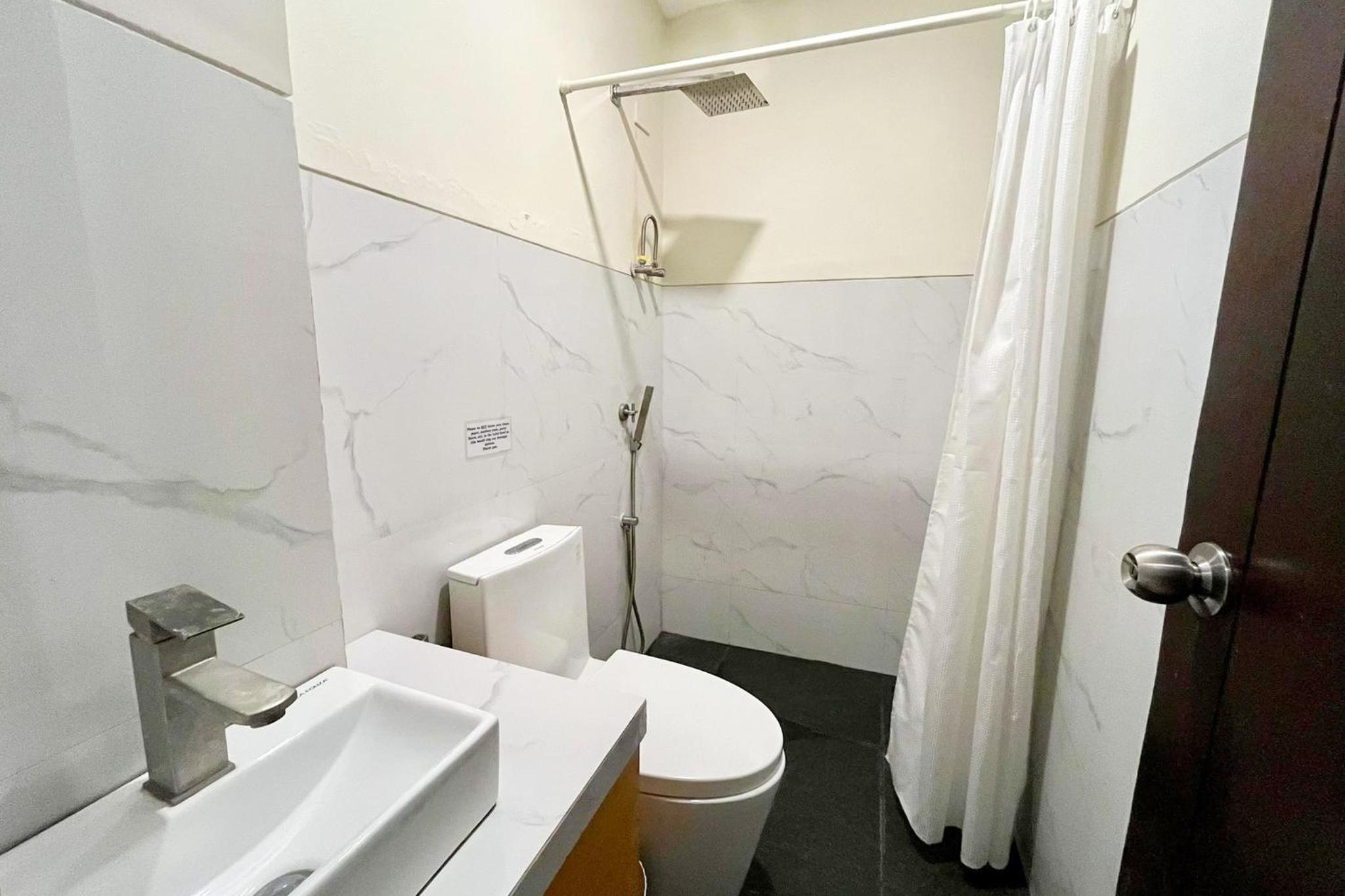 Budget Twin Room photo 1