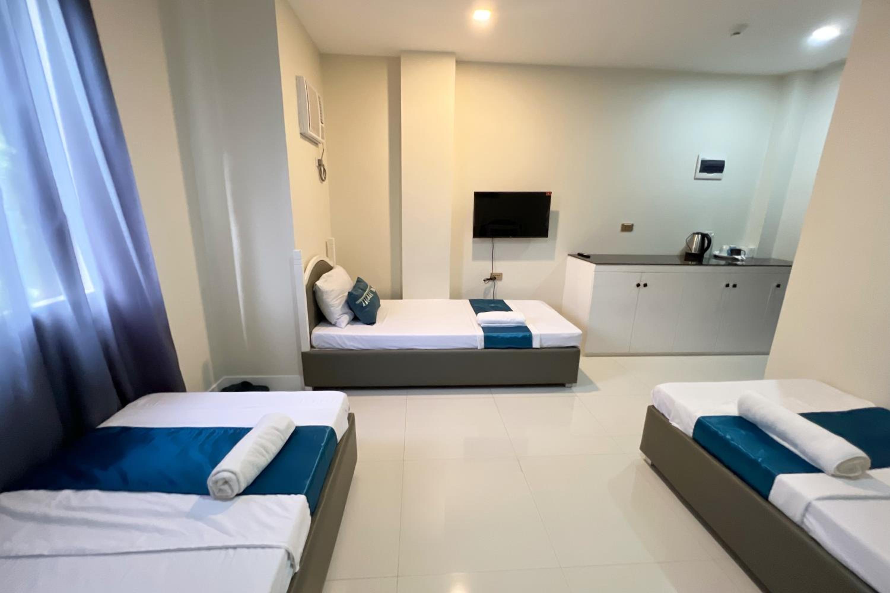 Budget Triple Room