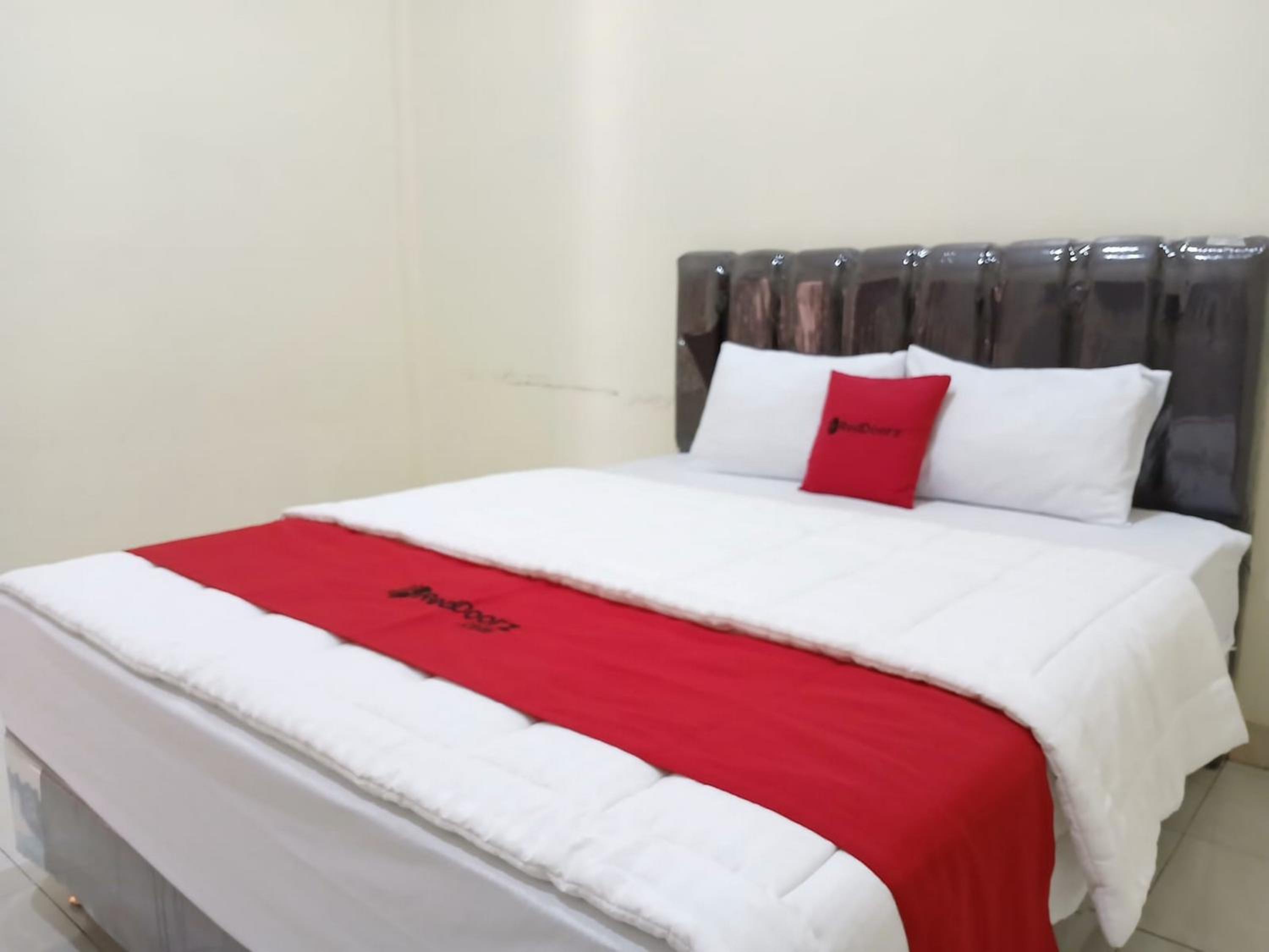 Standard Double Room photo 2