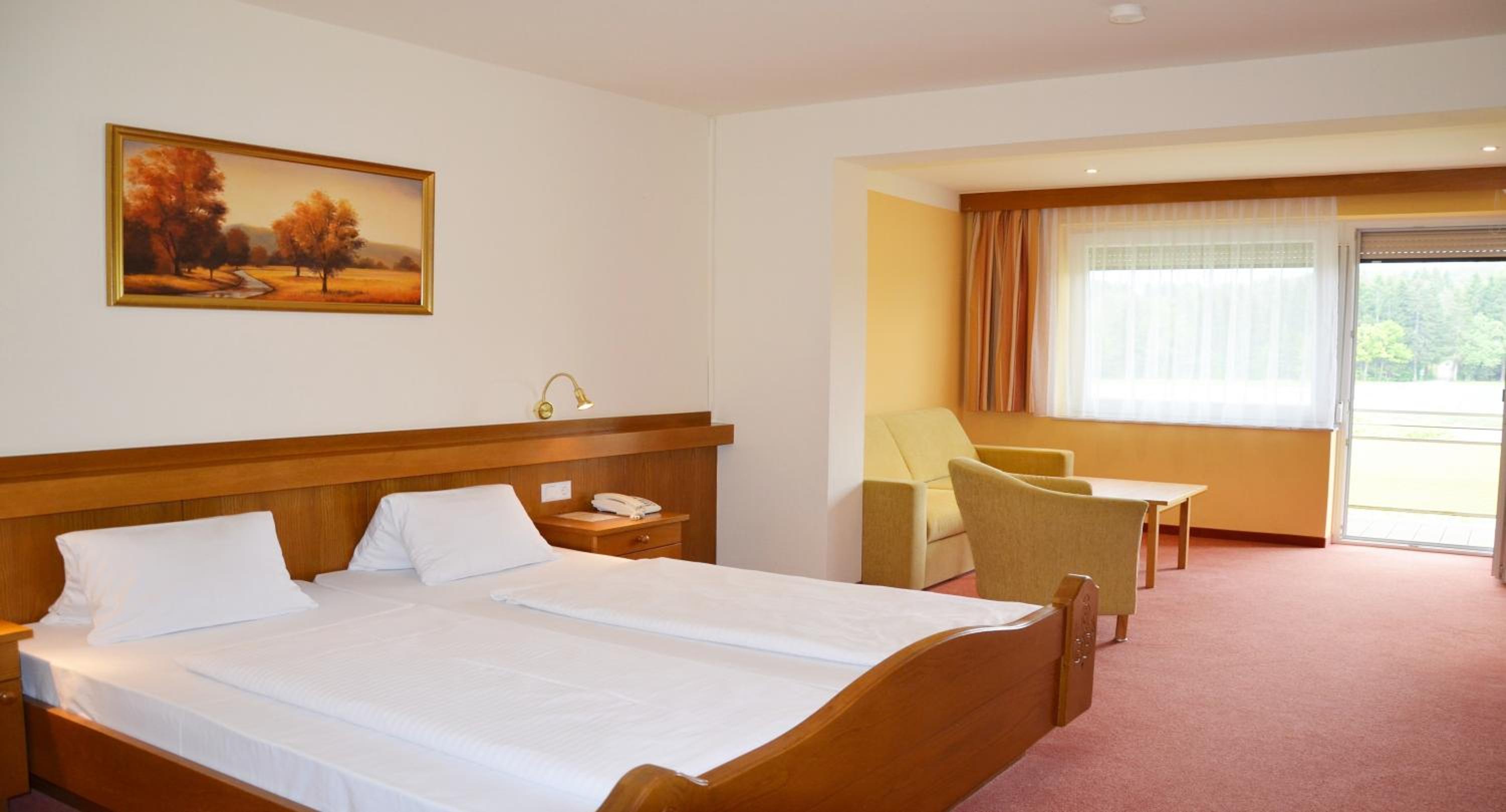 Junior Suite with Balcony photo 1