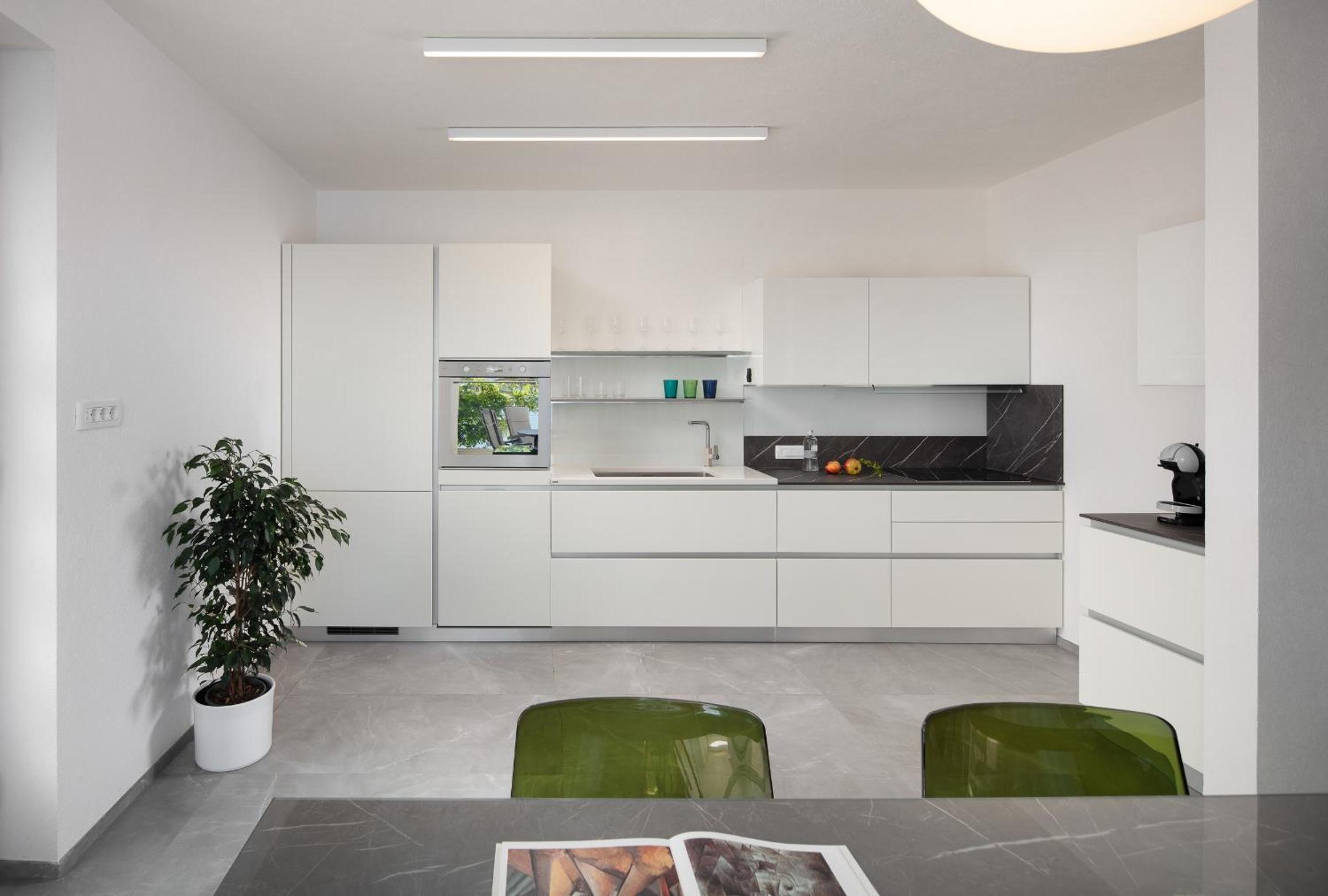 Two-Bedroom Apartment with Sea View photo 2