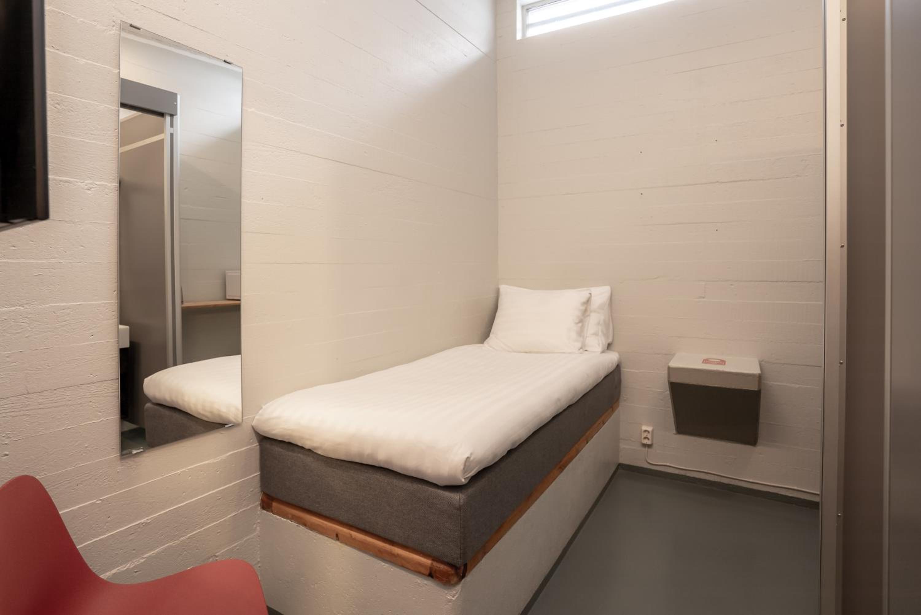 Budget Single Room