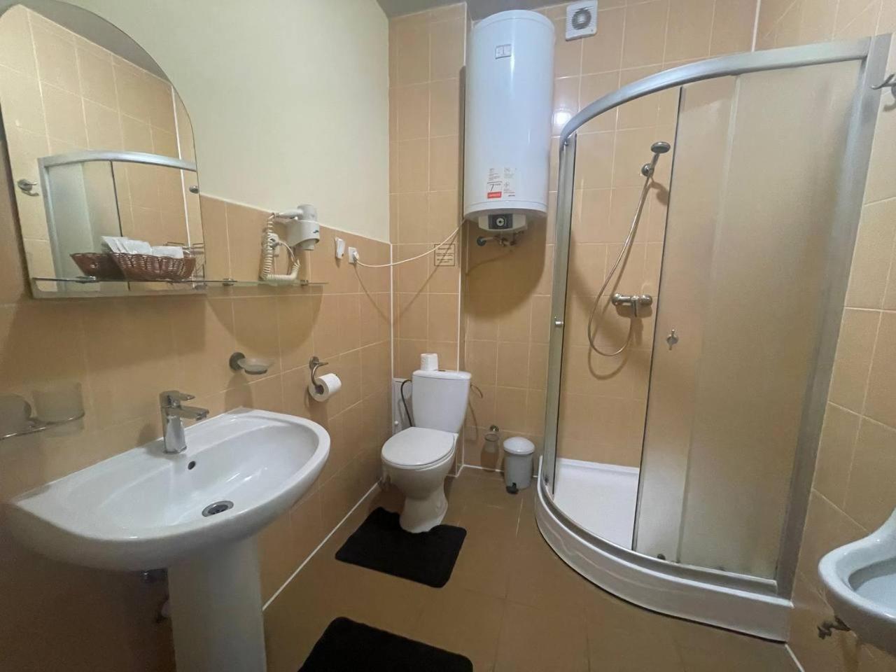 Standard Quadruple Room photo 2