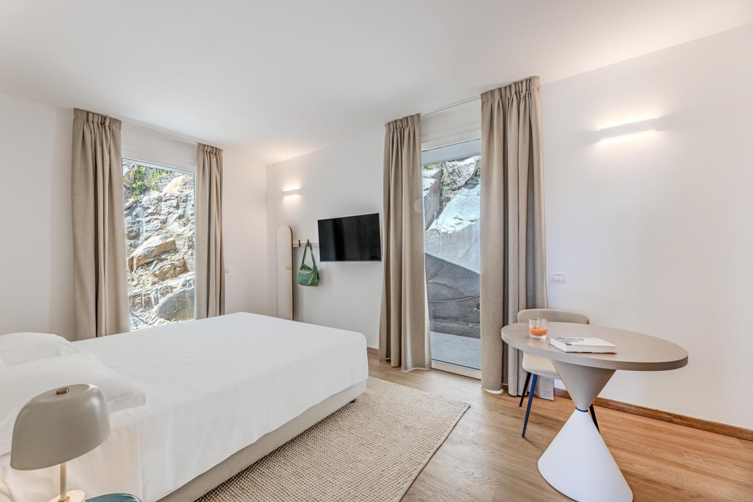 Suite with Sea View