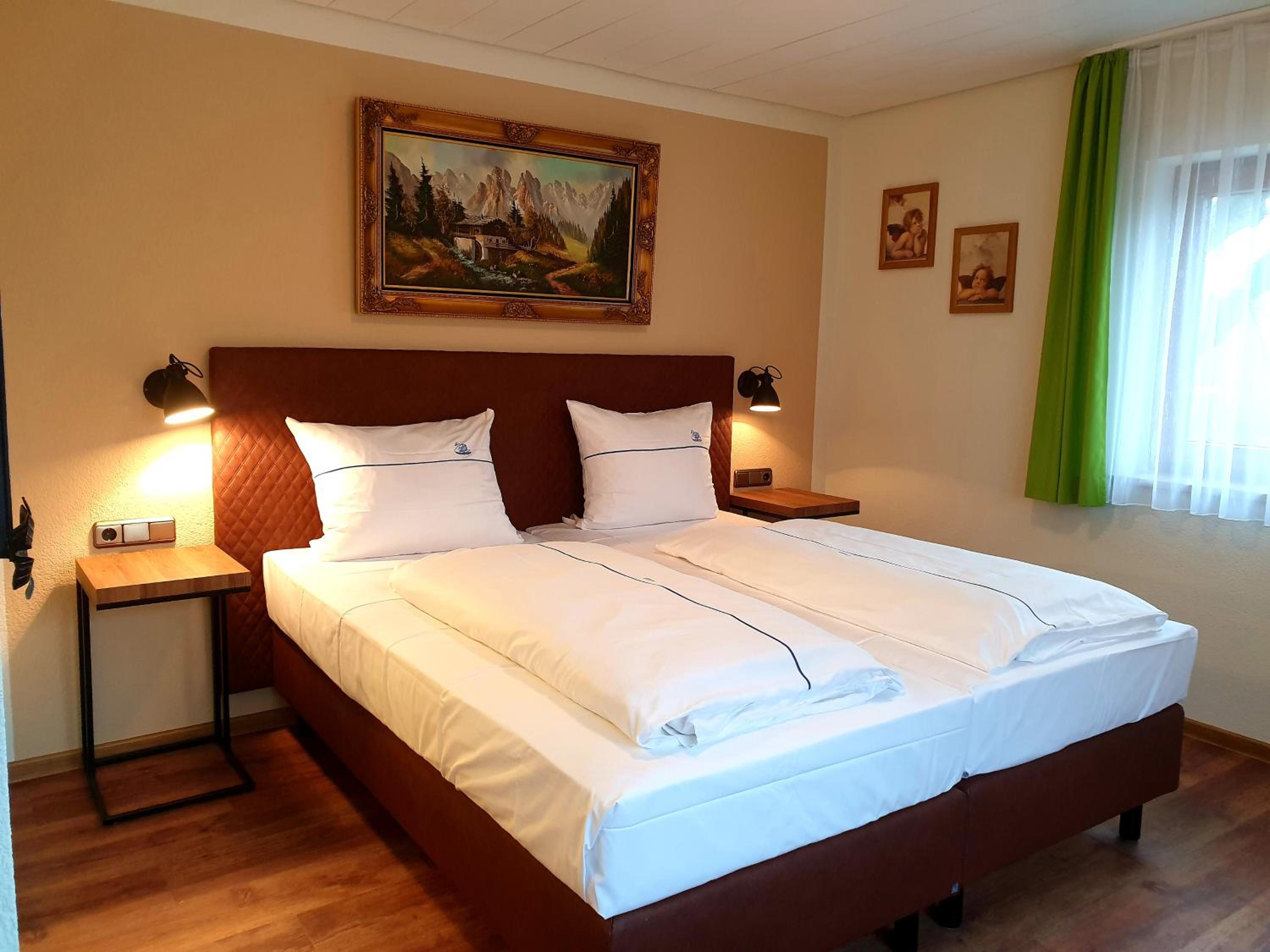 Large Double Room photo 1