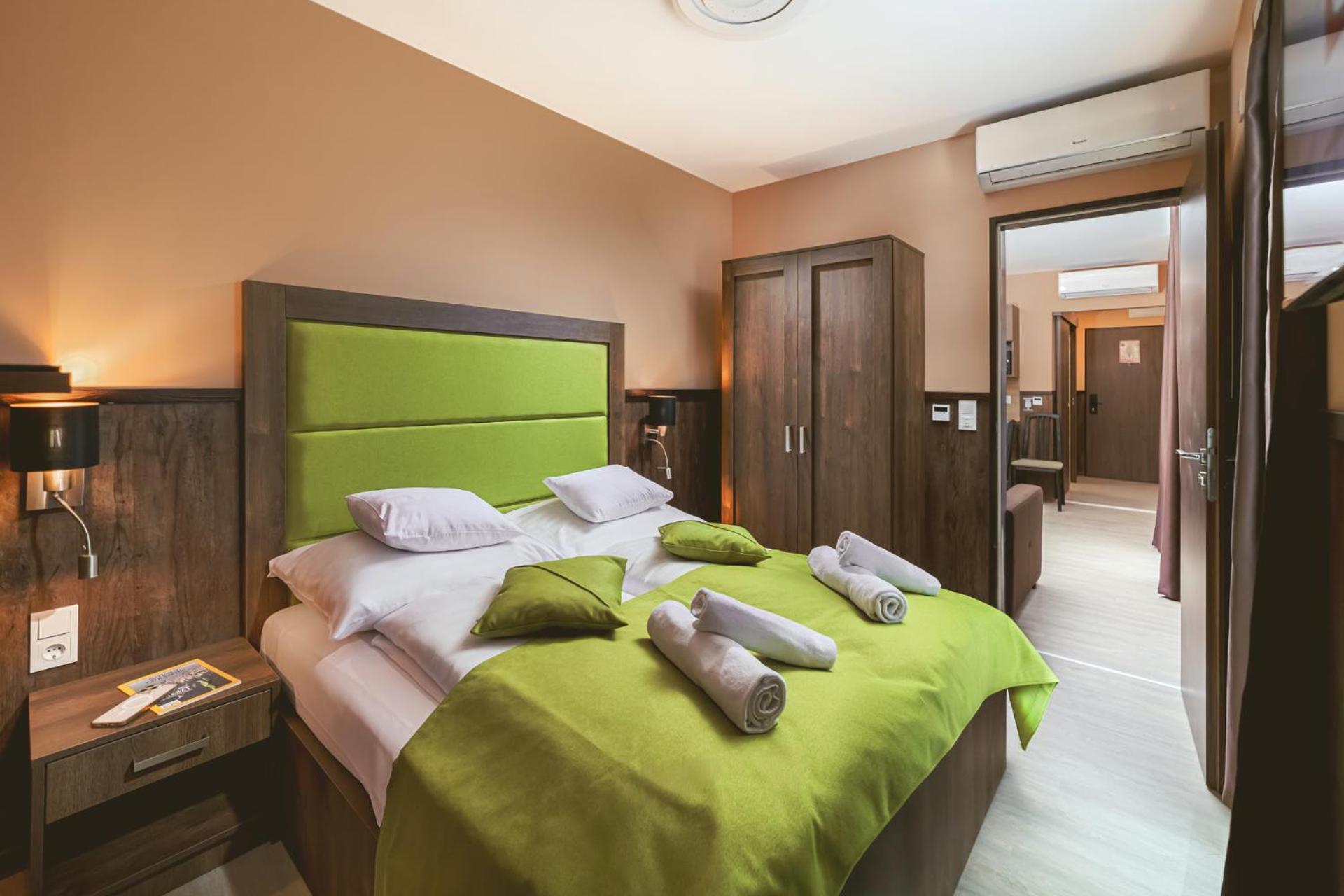 Two-Bedroom Suite photo 3