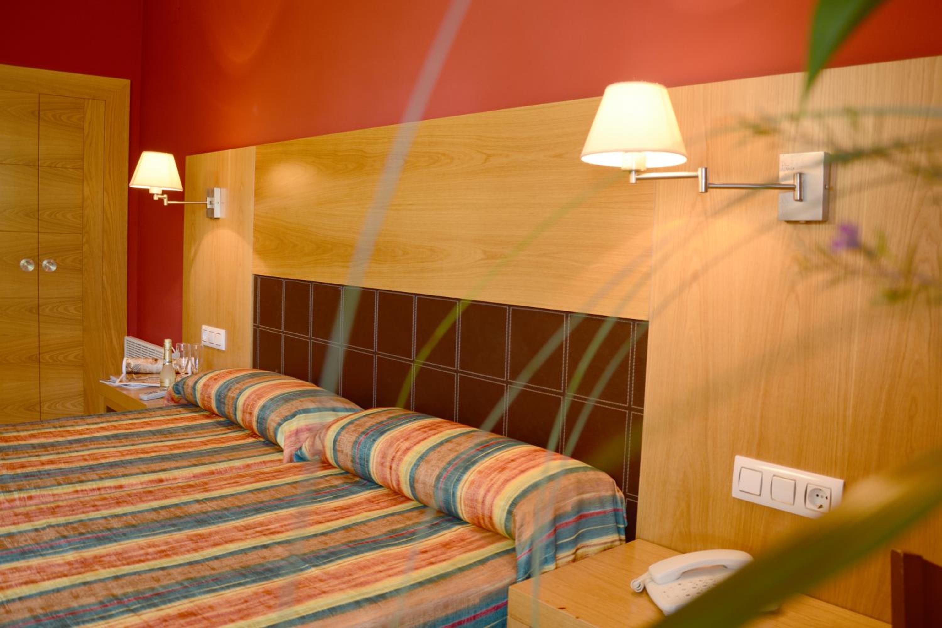 Habitación Doble o con Dos Camas