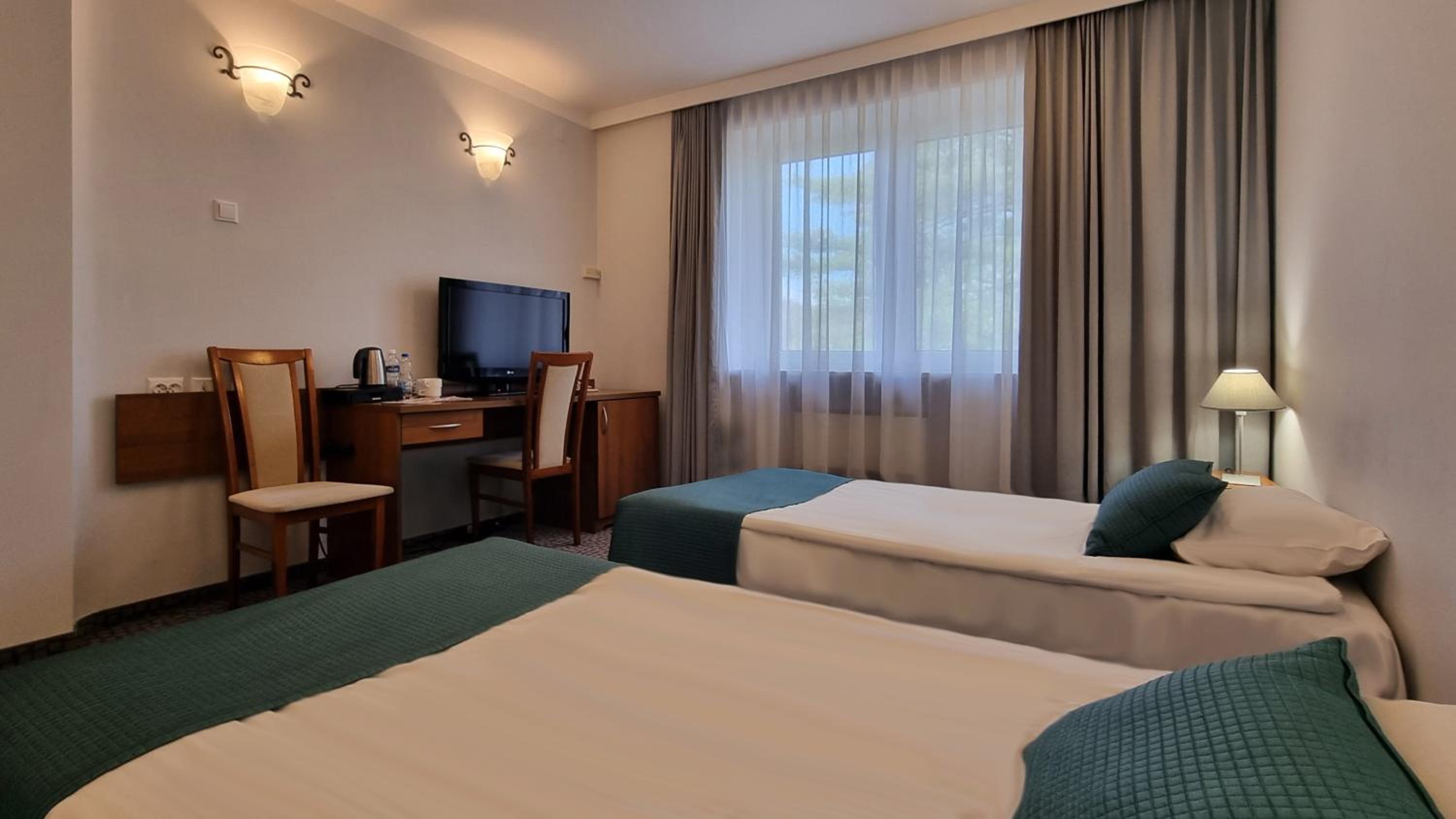 Luxury Quadruple Room - Photo 8