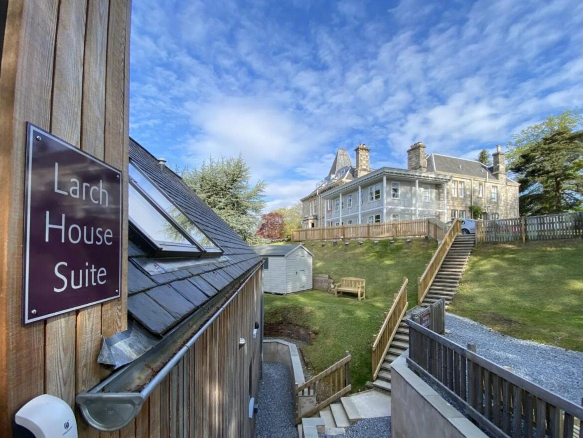 Suite with Garden View