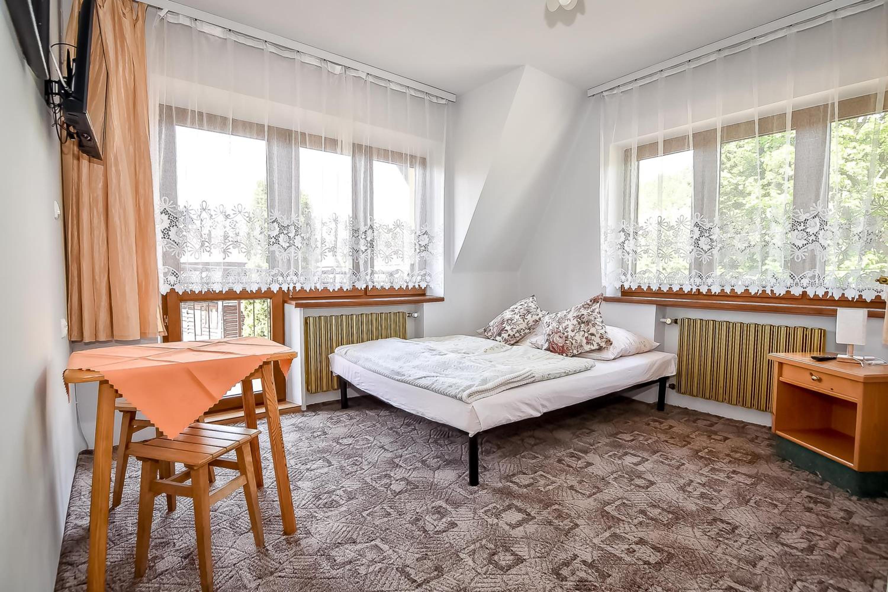 Double Room with Mountain View