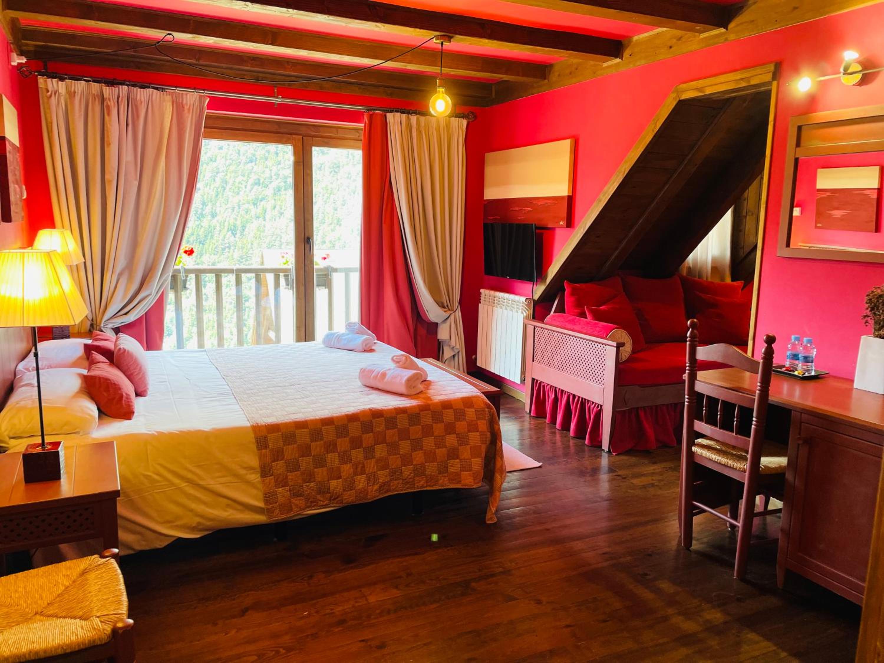 Suite with Balcony photo 2