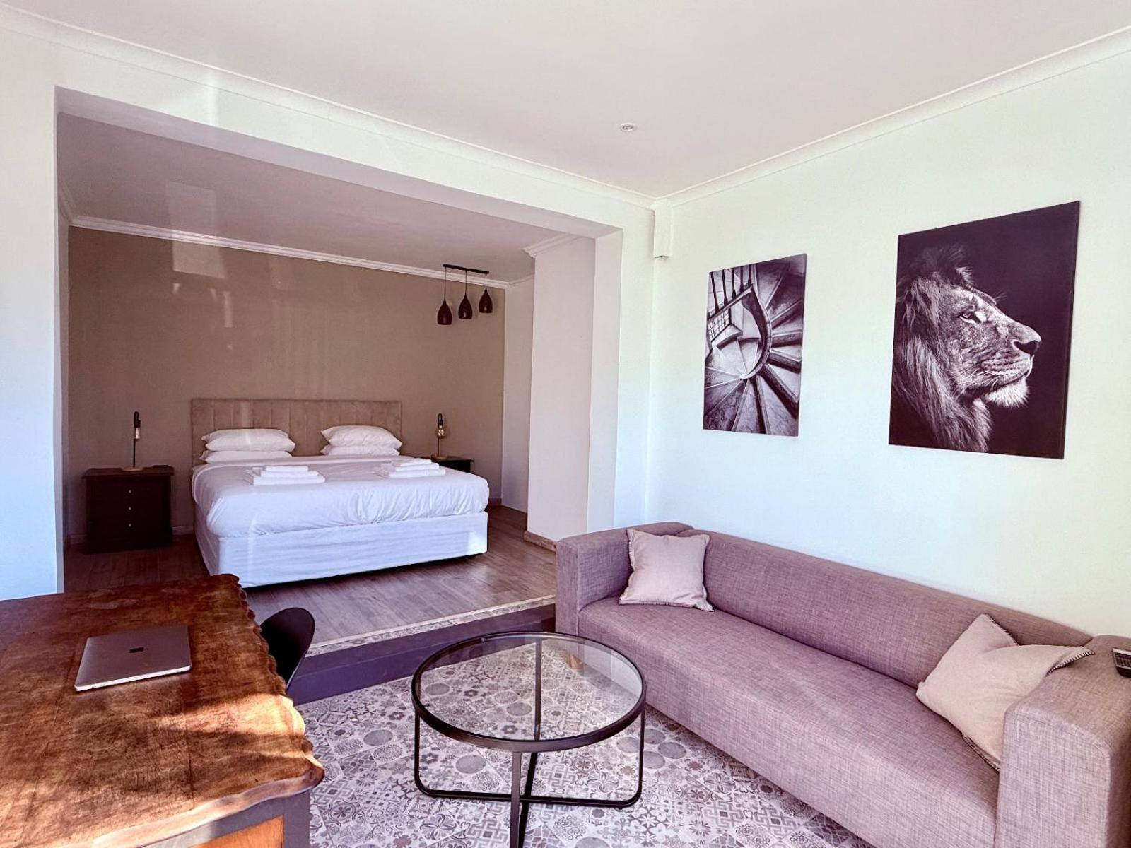 Business King Room photo 2