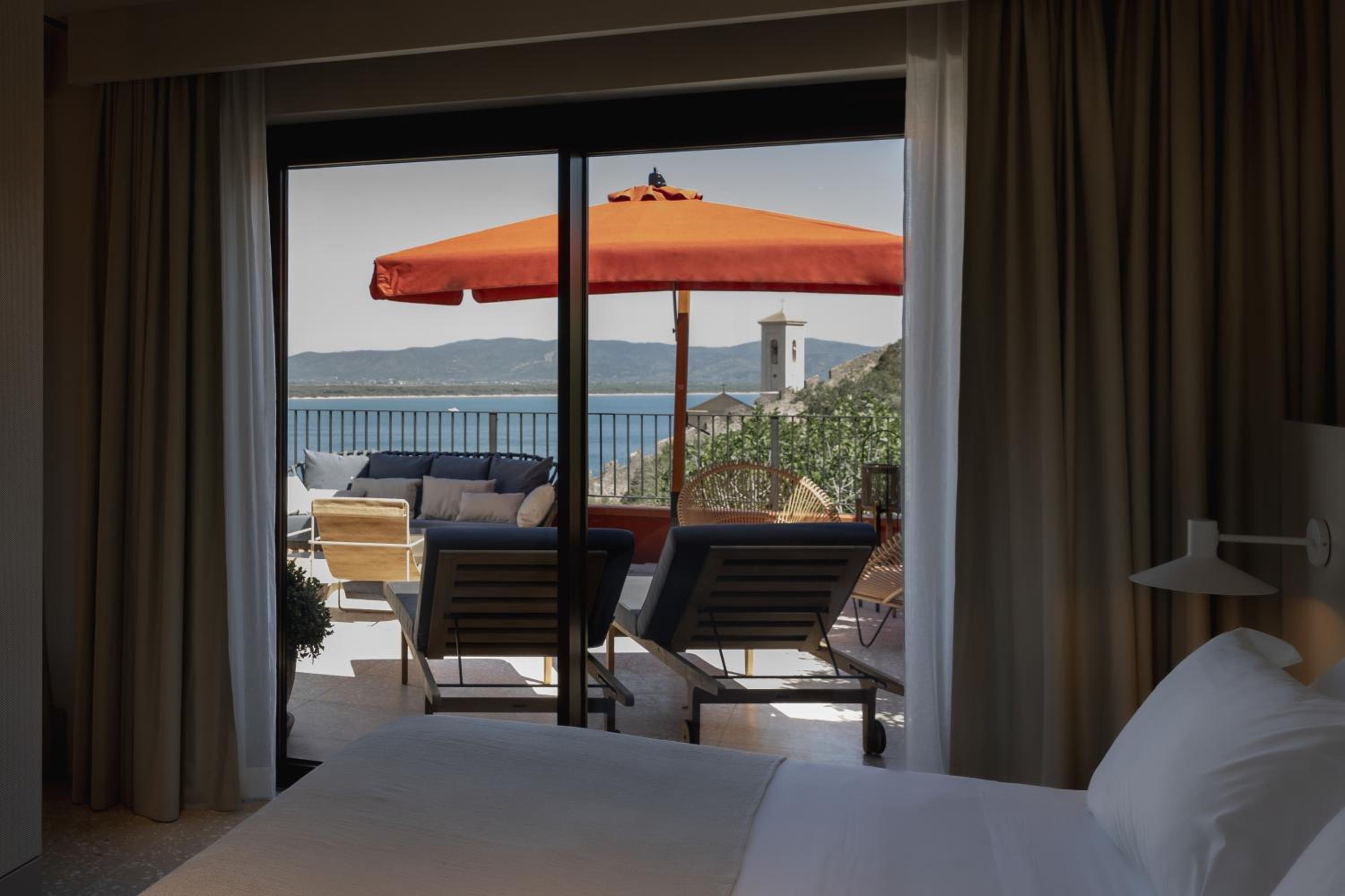 Superior Suite with Sea View photo 2