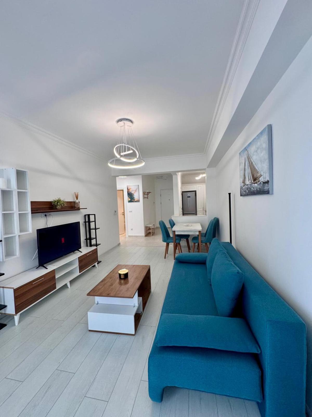 Apartment with Lake View photo 1