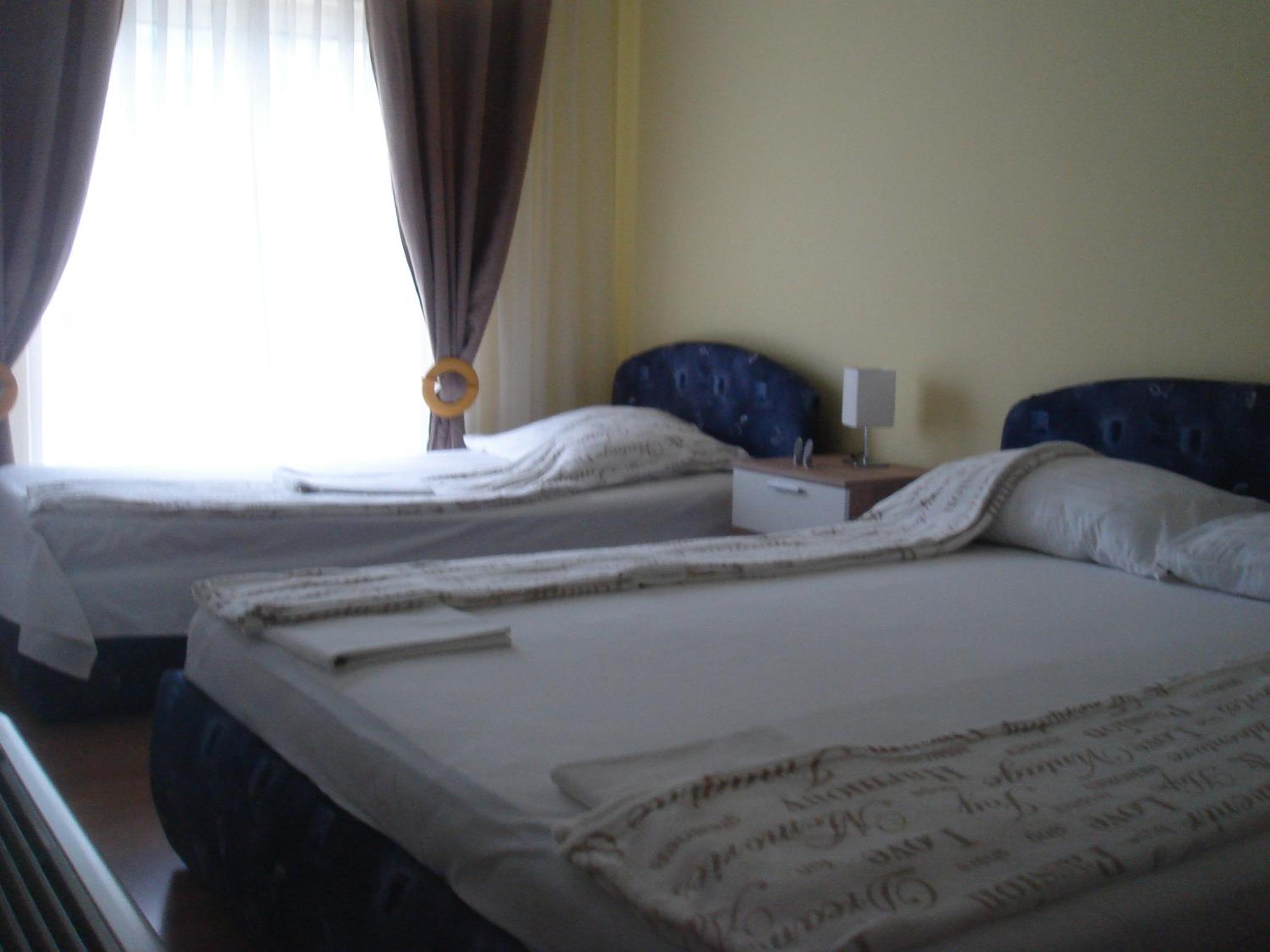 Comfort One-Bedroom Apartment with Sea View