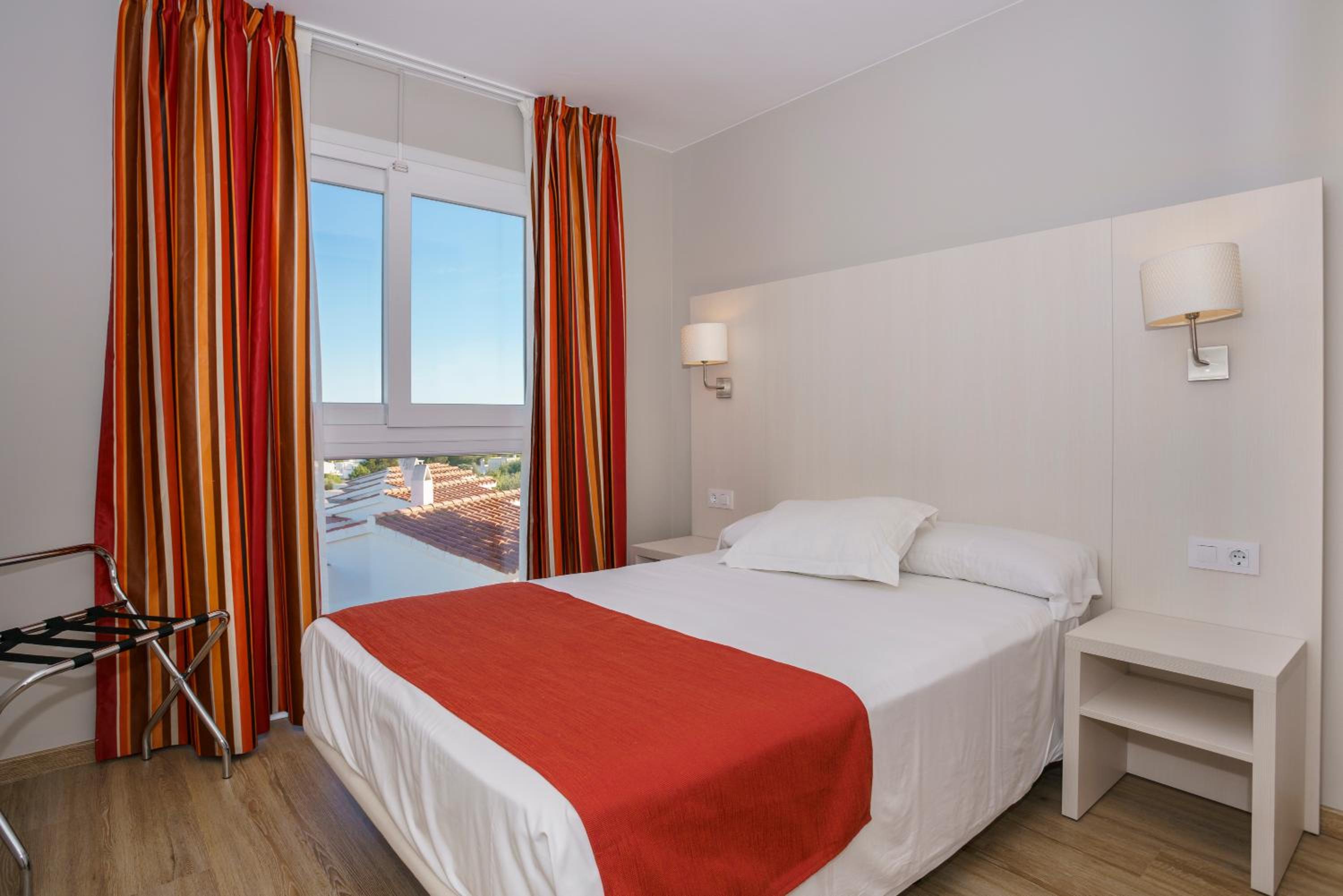 Two bedroom Premium Suite (3 adults + 1 child)