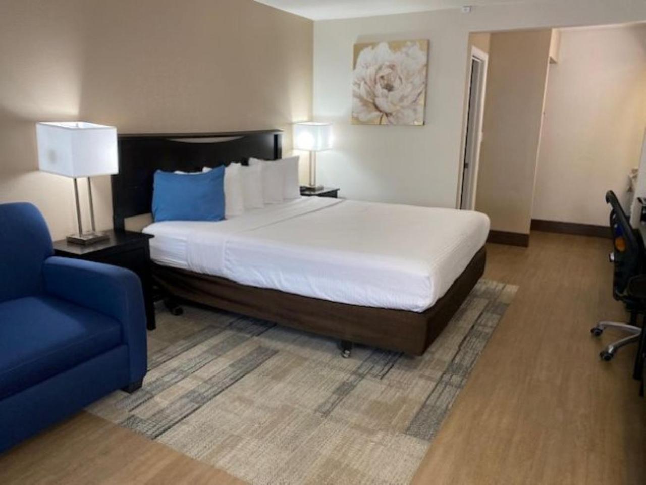 King Room - Disability Access - Photo 1