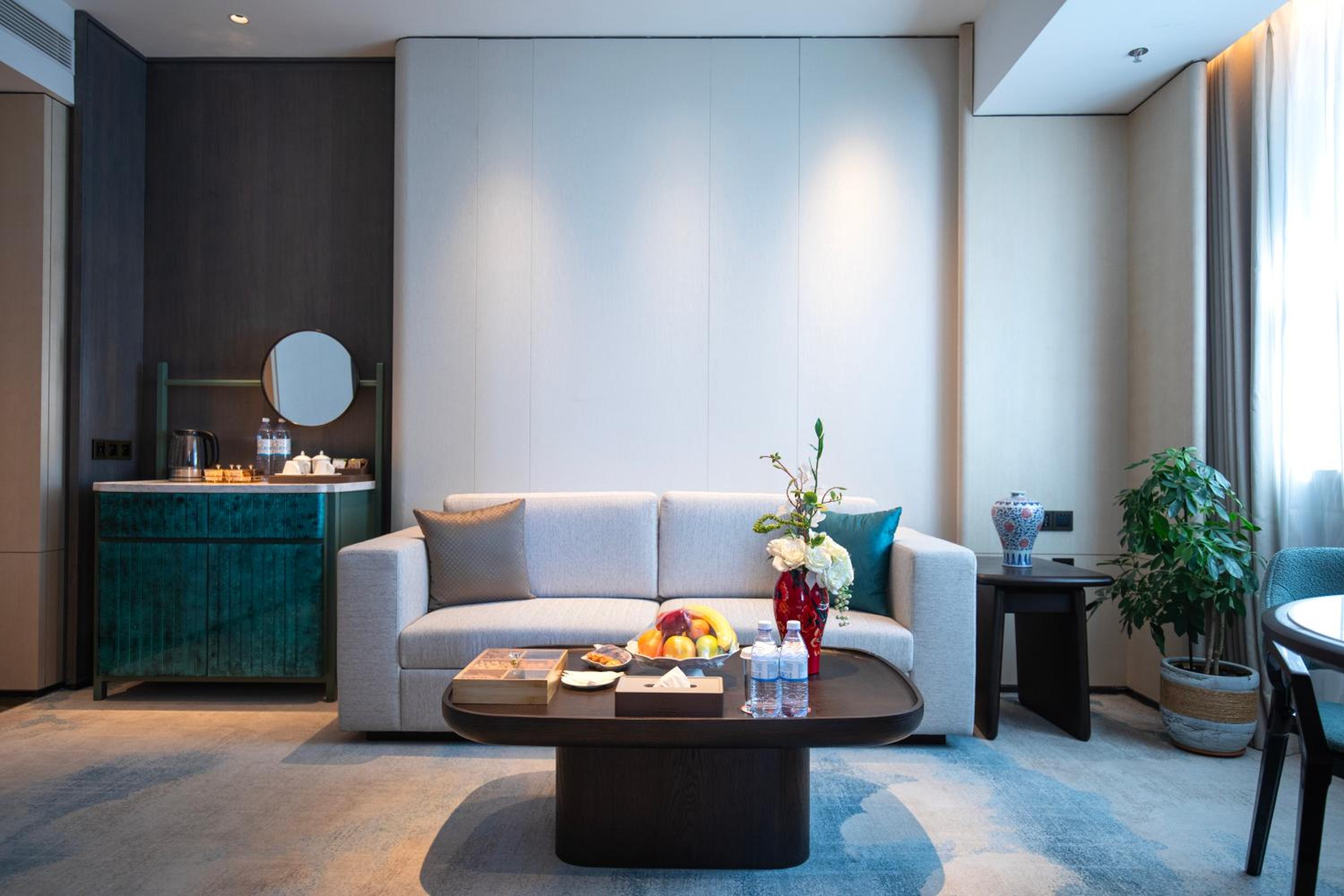 Grand Business Suite - Photo 4