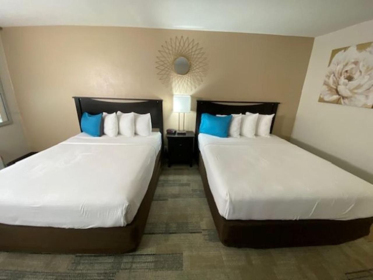 Family Suite with Two Baths-ADA Accessible