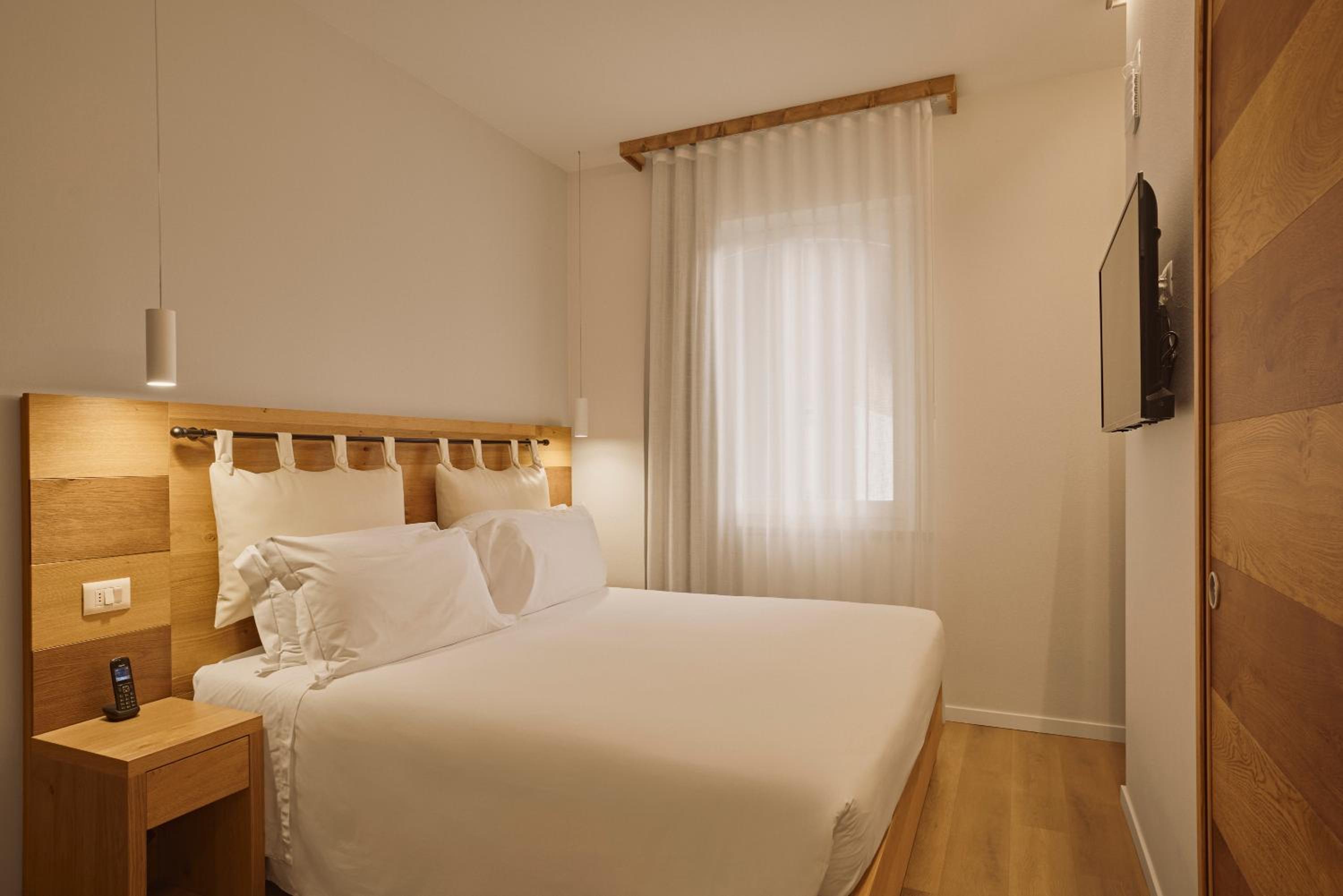 Superior Double Room - Photo 7