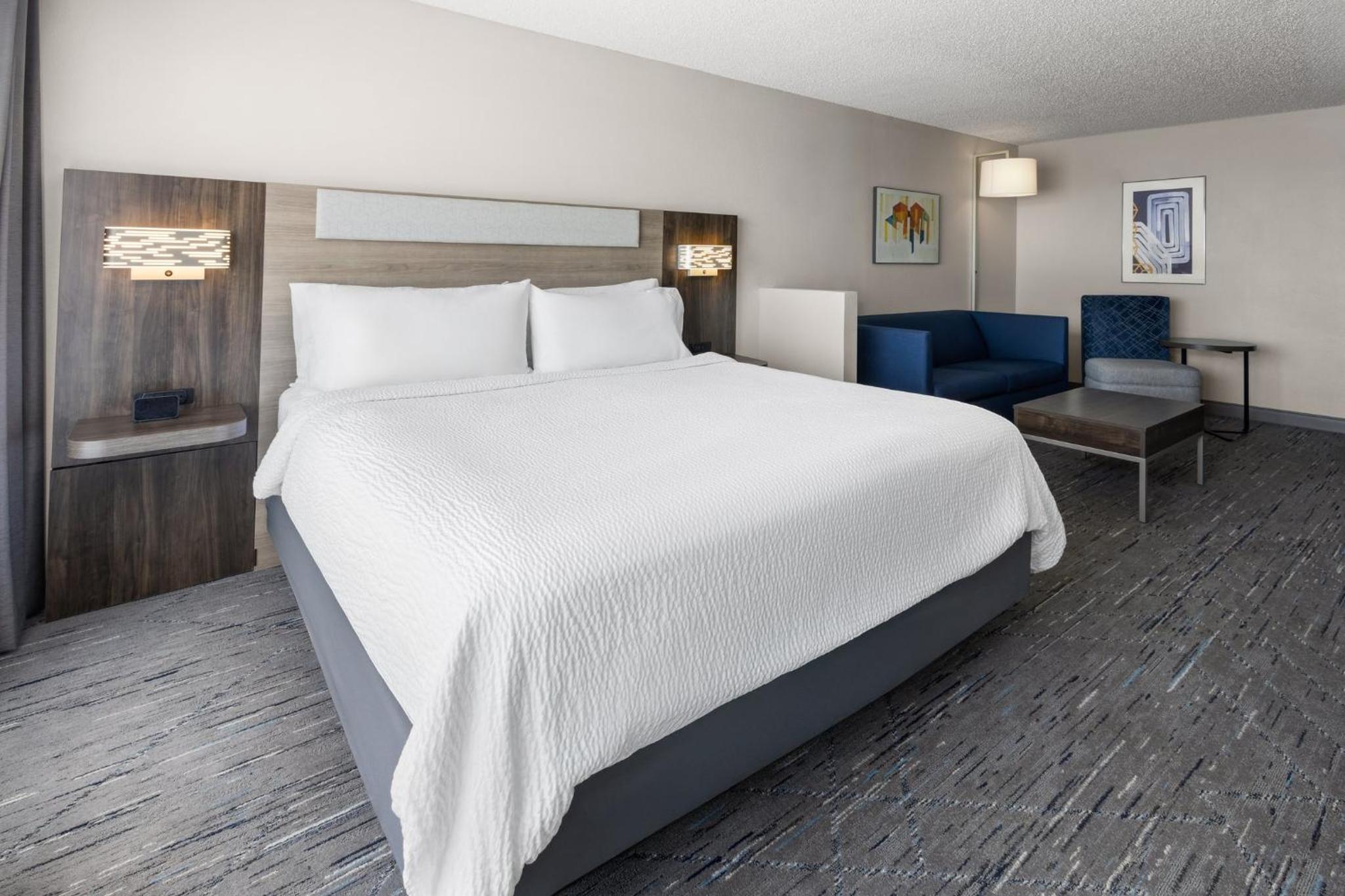 Suite - Mobility Access/Hearing Accessible
