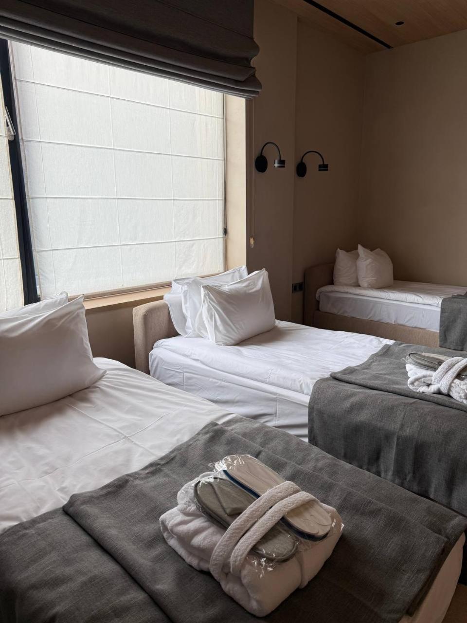 Deluxe Triple Room photo 1