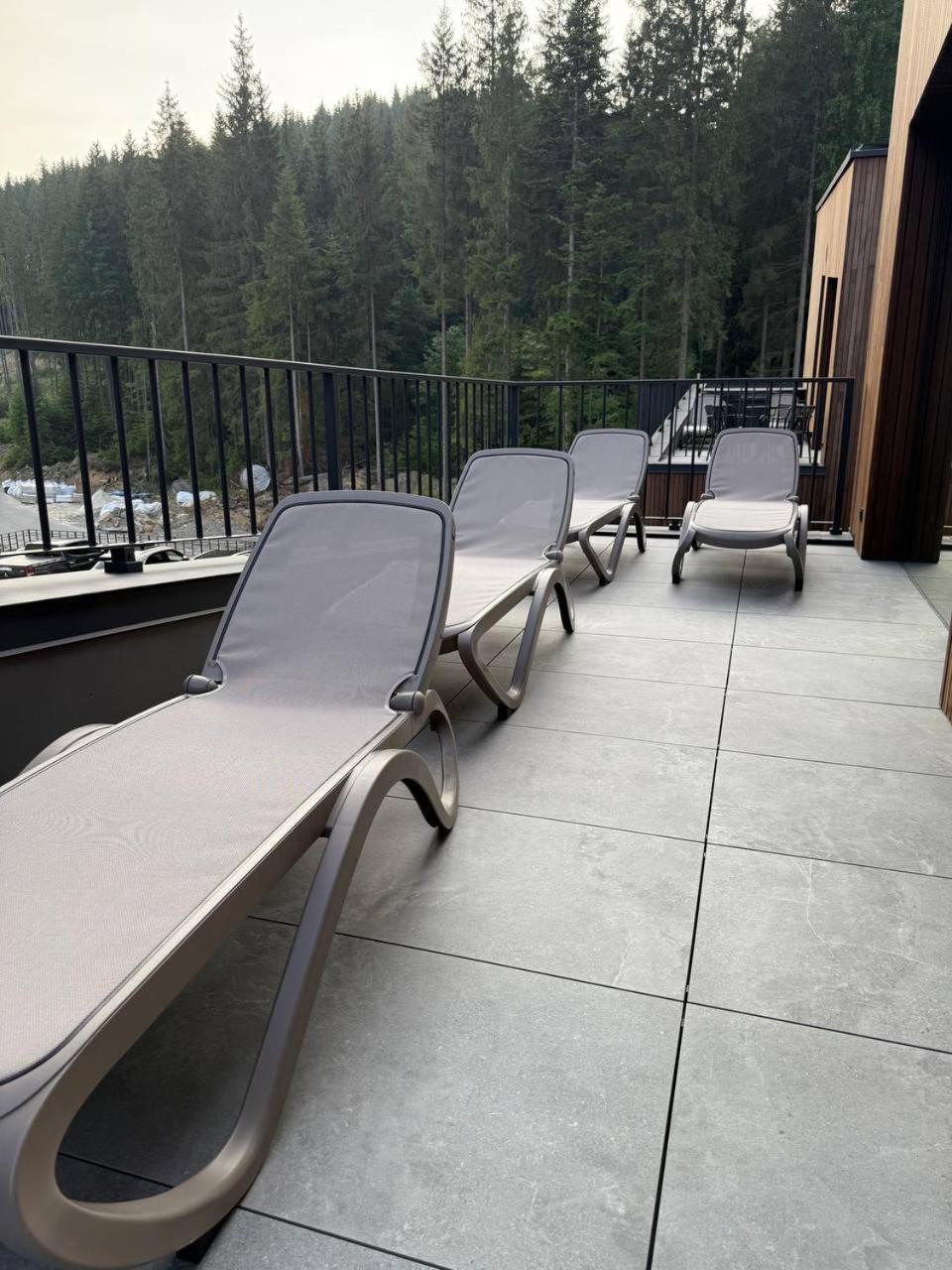 Suite with Spa Access photo 3