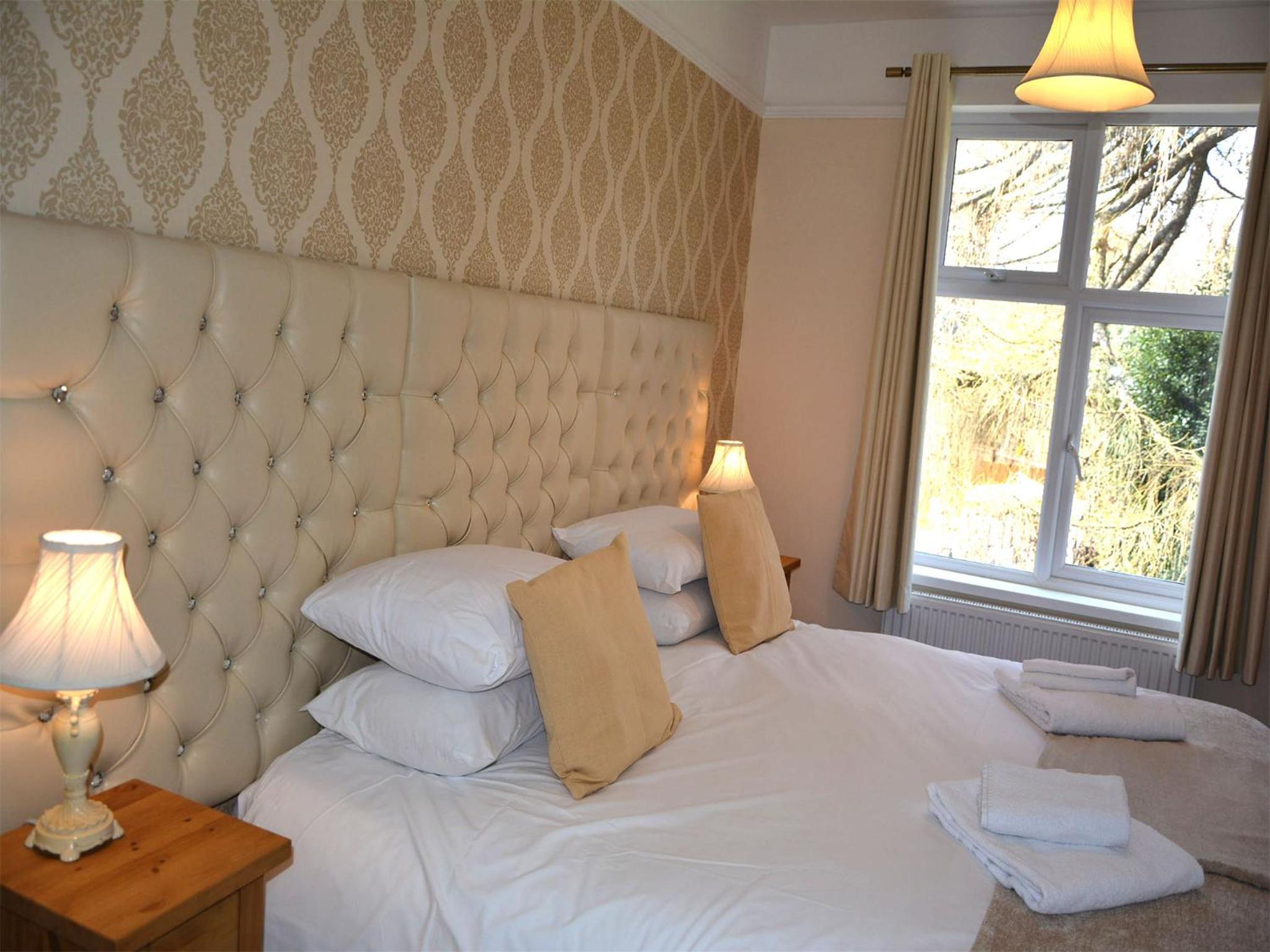 Double En-suite Twin or Single Room - Photo 13
