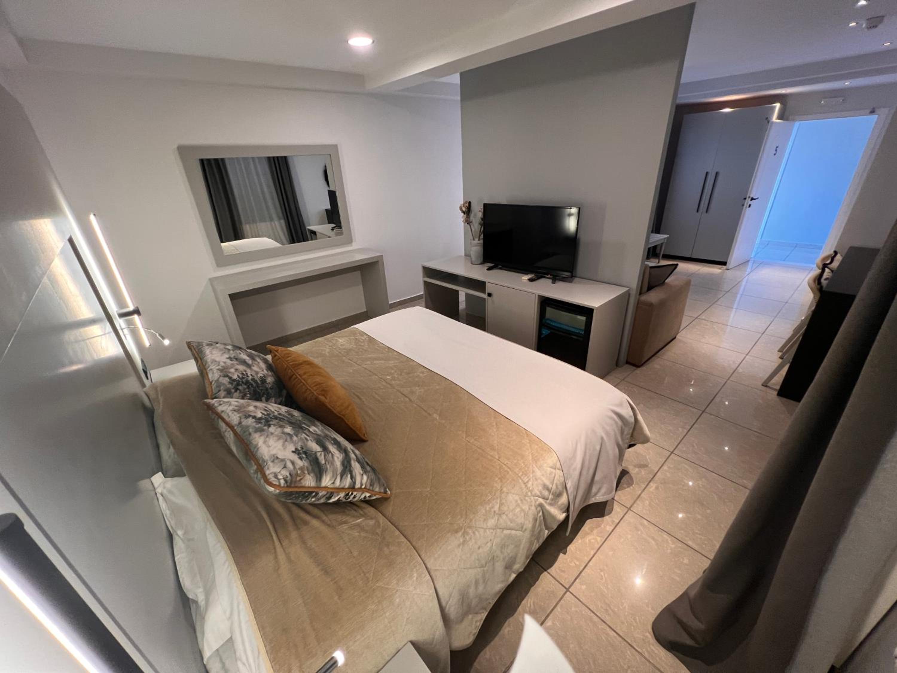 Quadruple Room with Balcony photo 1