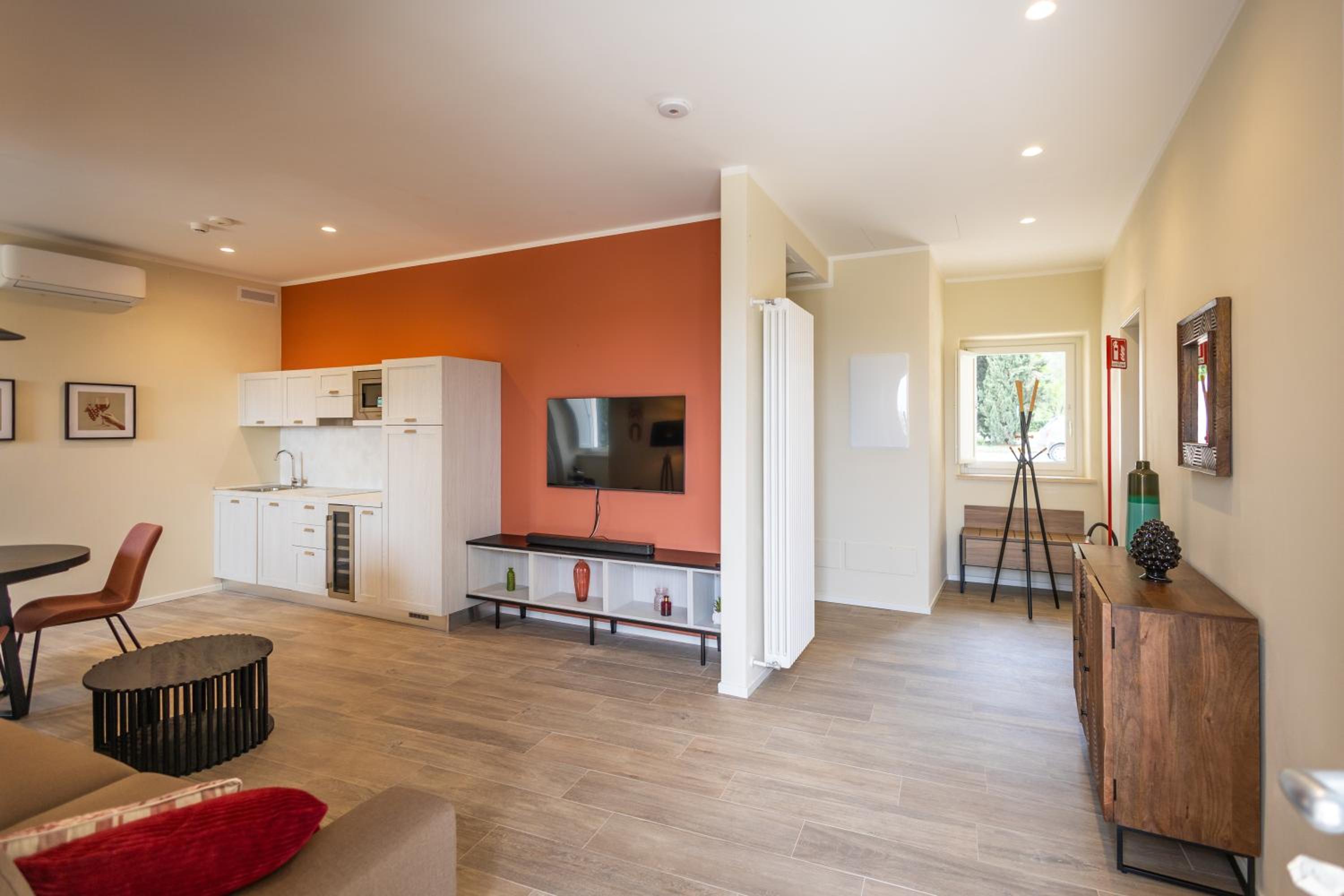 Apartment - Disability Access photo 2