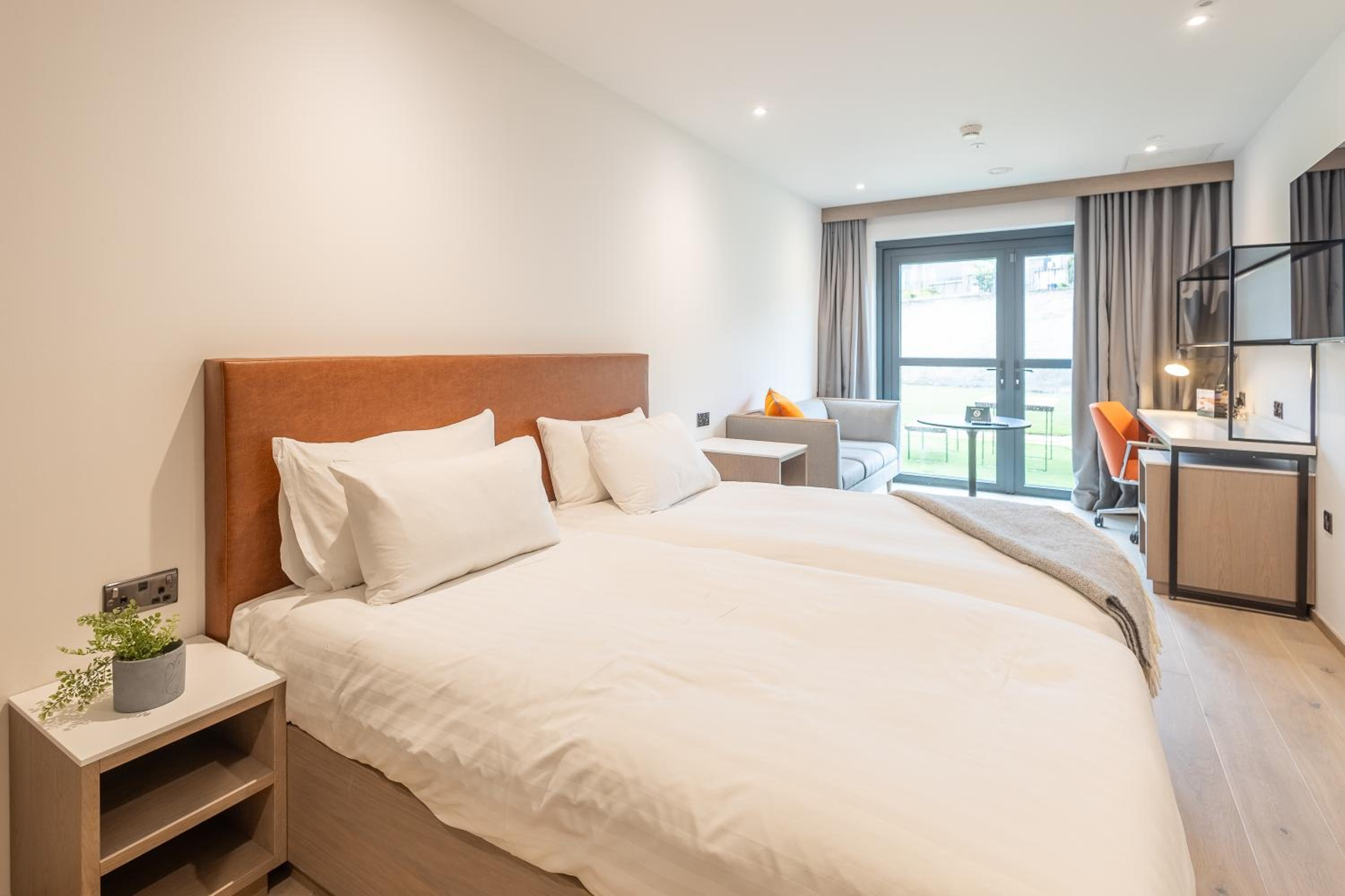 Superior Twin Studio (twin beds)