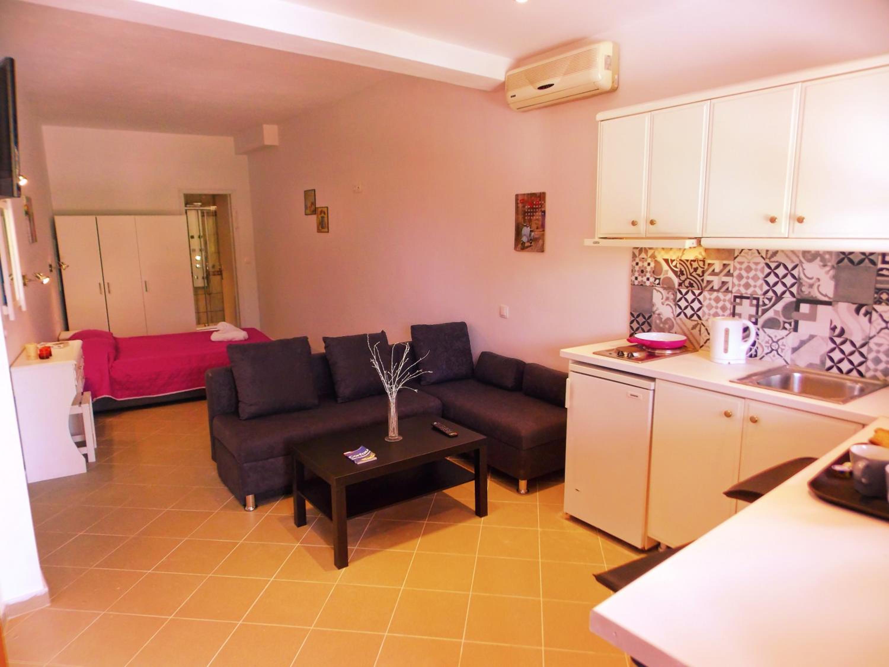Premium Garden Studio with Terrace and Pool View